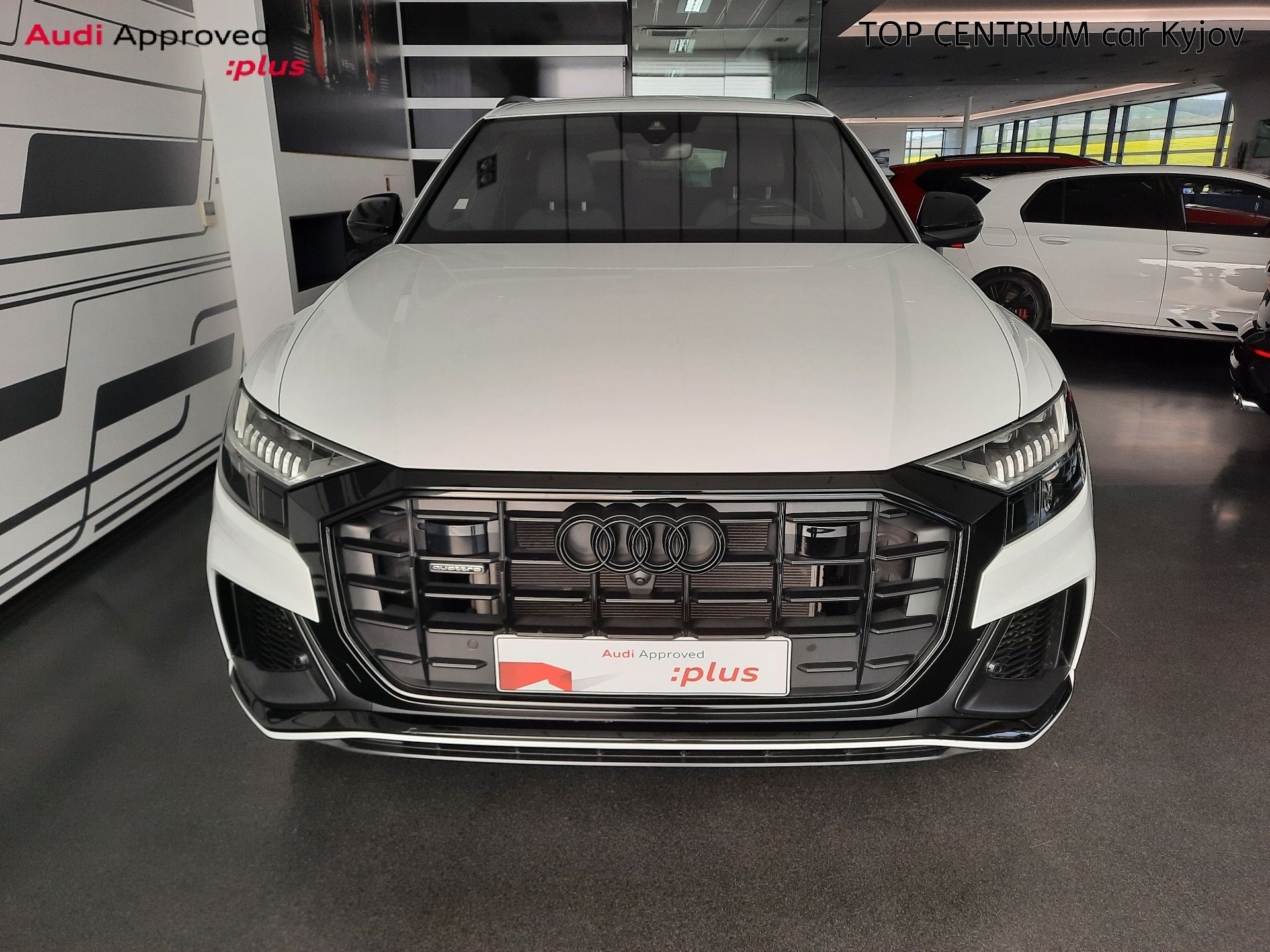 Audi Q8, 55 TFSI quattro (250kW/340k) T - fotka 4
