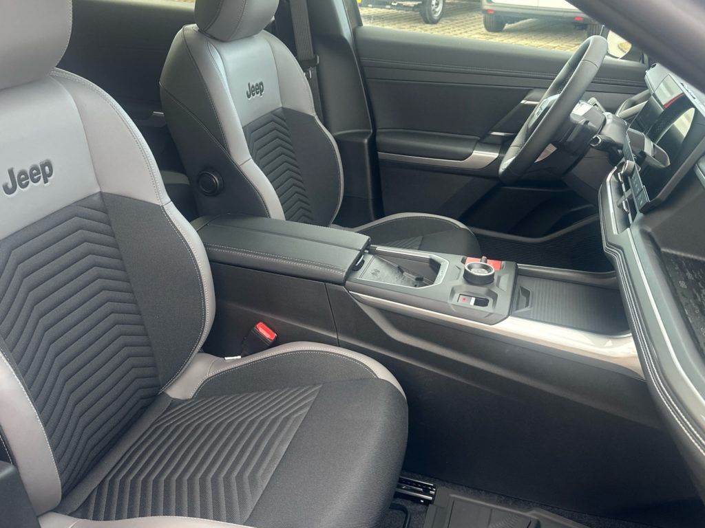 Jeep Compass, First Edition e-Hybrid 145k