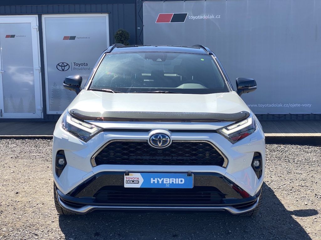 Toyota Rav4, 2.5Plug-in, ČR, Selection, 4x4 - fotka 2
