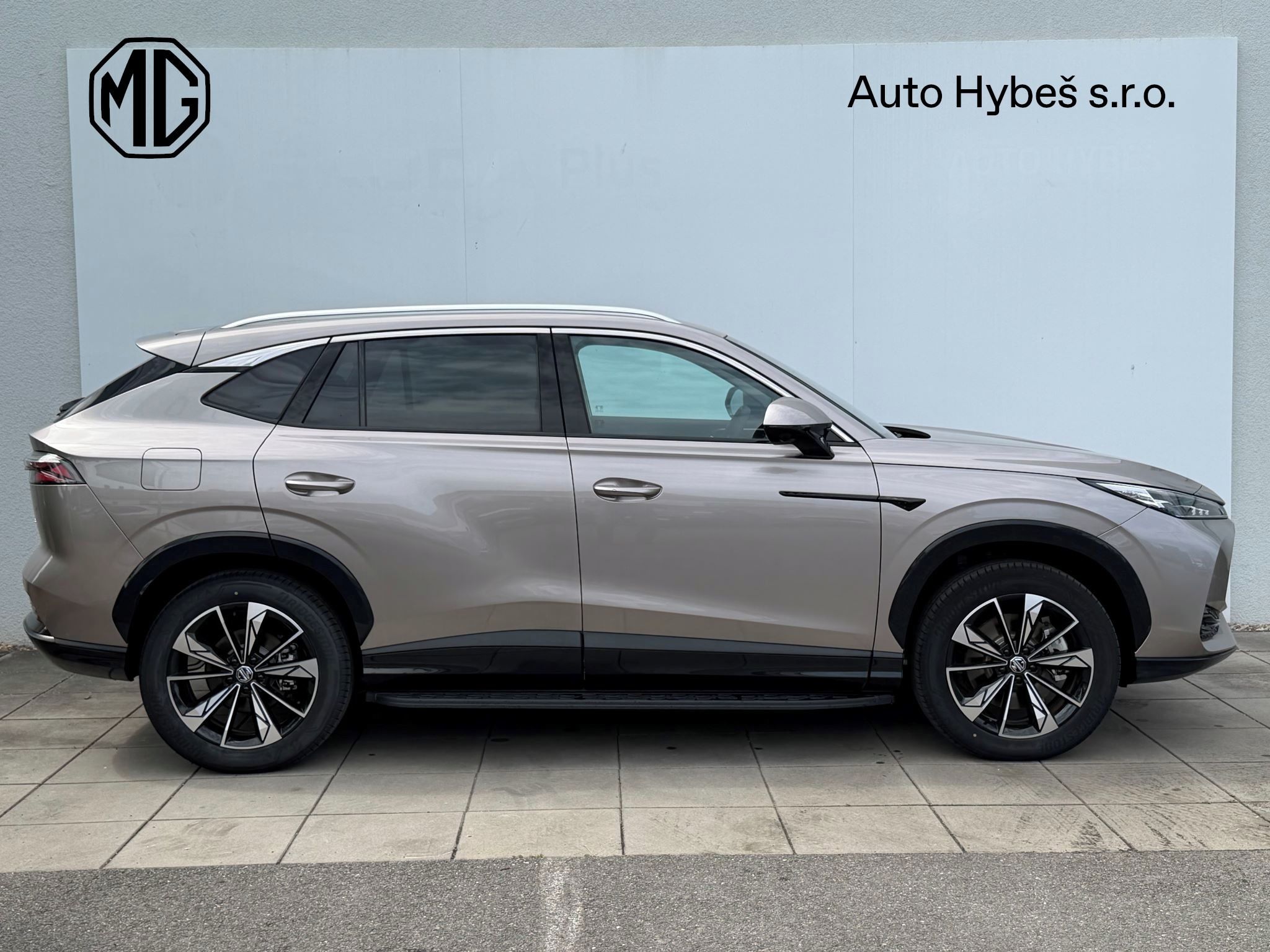 MG HS, PHEV 1,5 EMOTION AT - fotka 5
