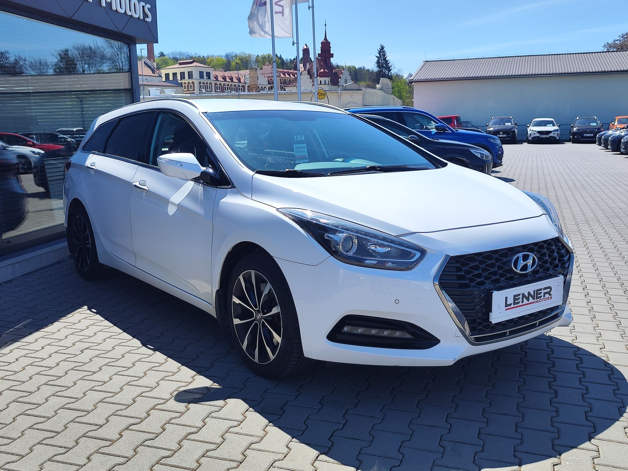 Hyundai i40, 1.6 CRDi/100kW Success DCT - fotka 3