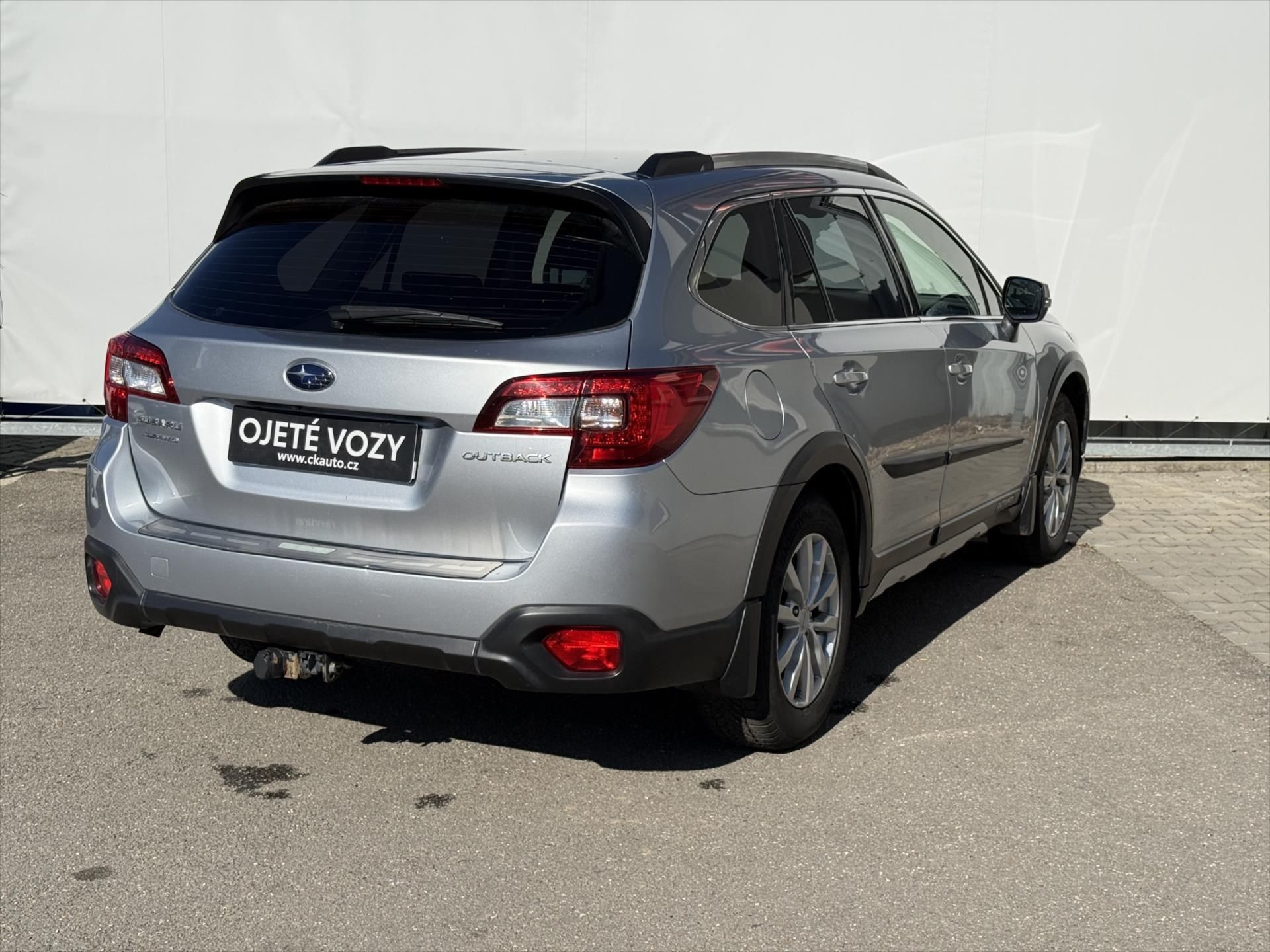 Subaru Outback, 2,5 Comfort - fotka 6