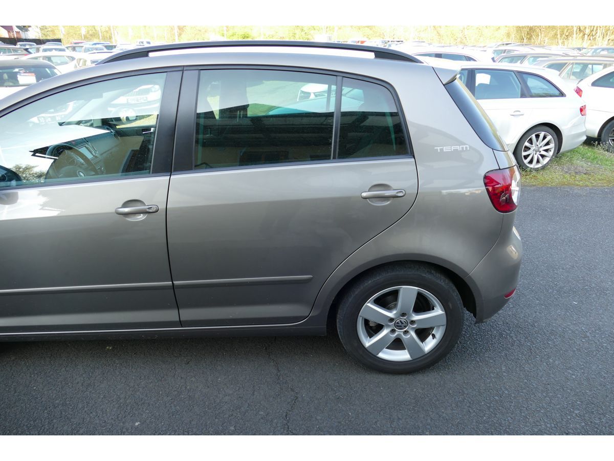 Volkswagen Golf Plus, 1,4TSI 90KW DIGI-KLIMA - fotka 6