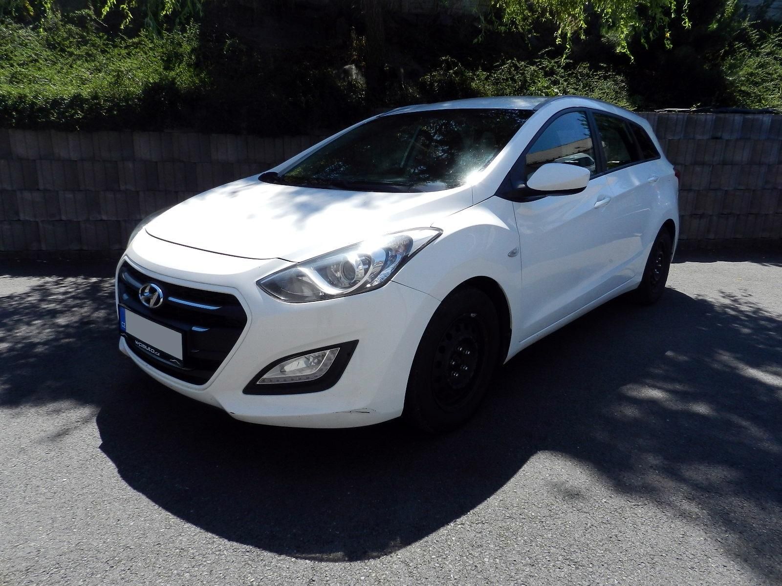 Hyundai i30, WG 1.6 CRDi 81 kW NOVÁ STK DPH - fotka 2