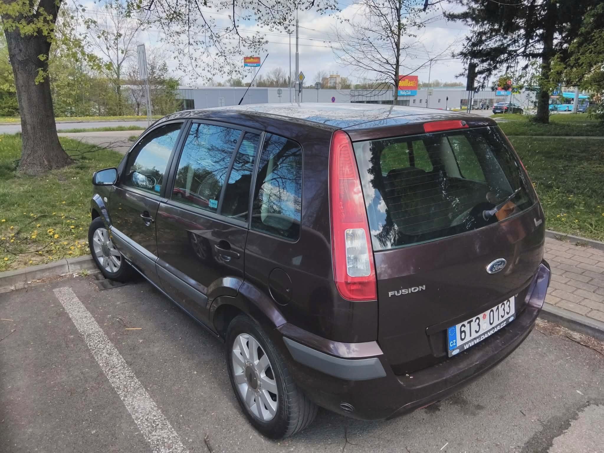 Ford Fusion, 1,4 benzín - fotka 4