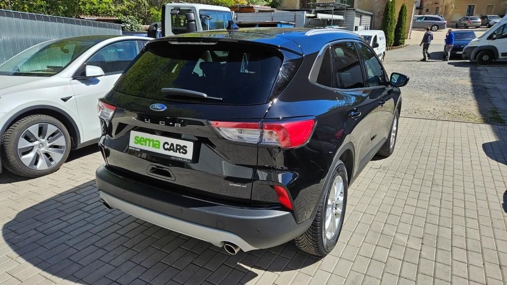 Ford Kuga, 2.5i HEV 140 kW Titanium 4x4 - fotka 5