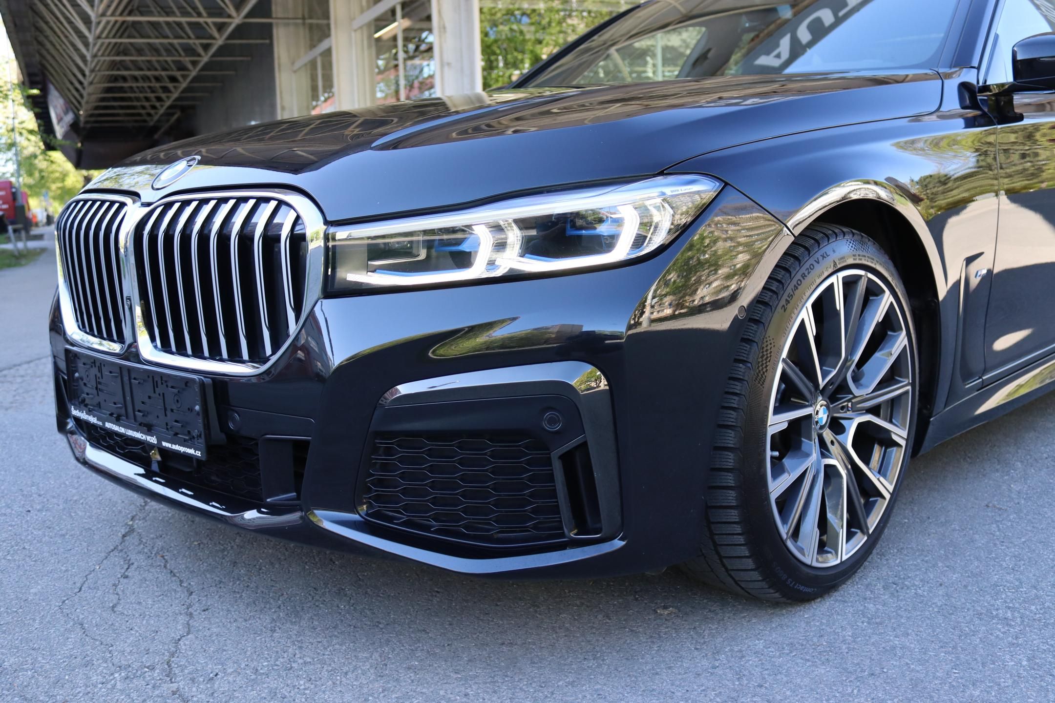 BMW Řada 7, 730D XDRIVE M-PAKET G11 210kW - fotka 5