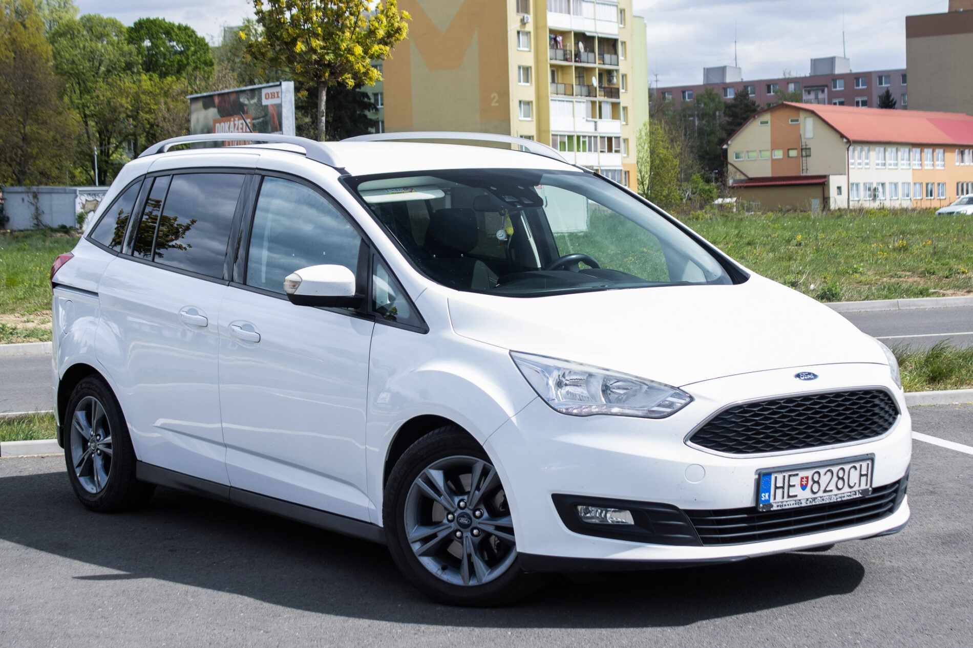 Ford Grand C-MAX - fotka 3