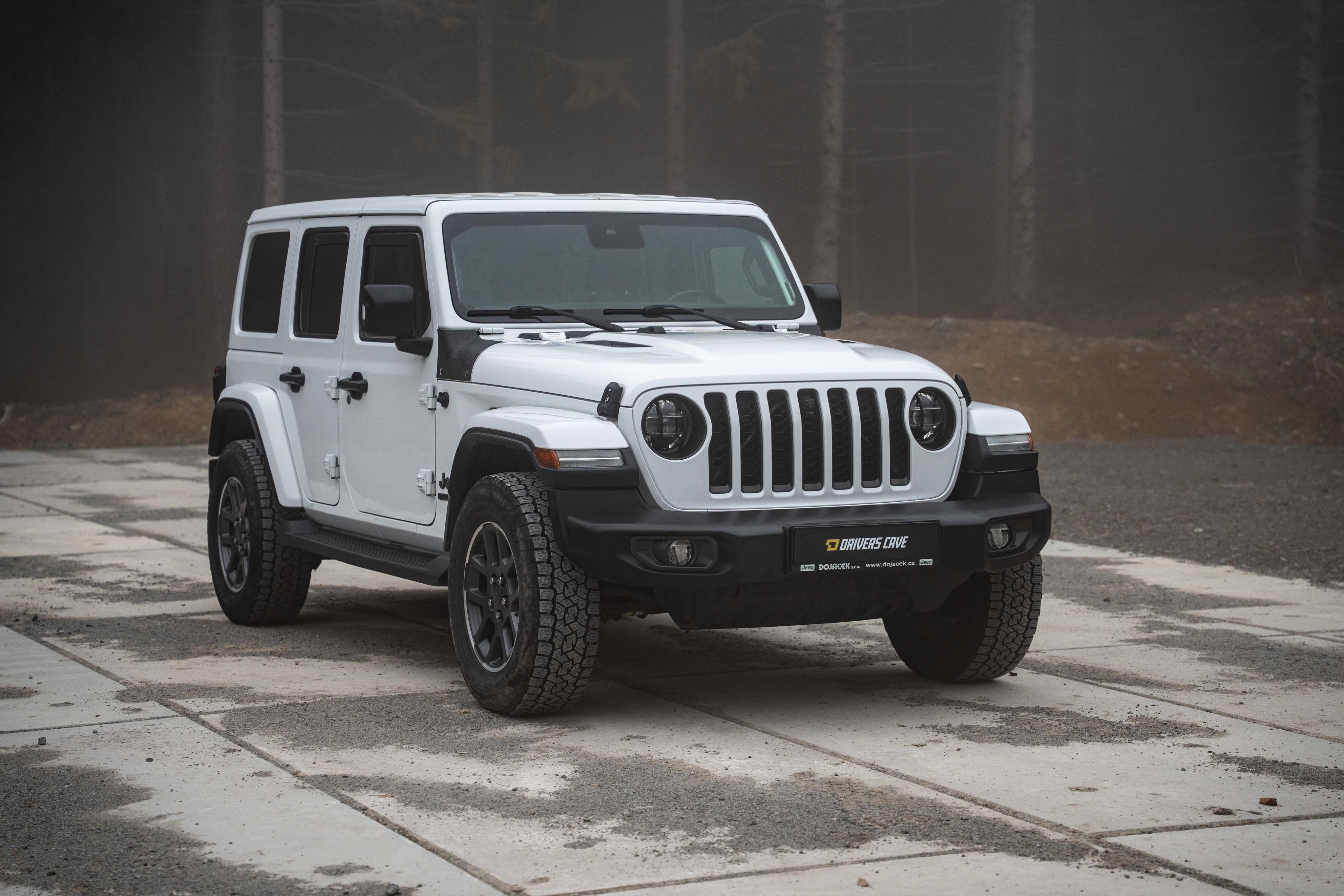 Jeep Wrangler, 2.0 Unlimited 80. Anniversary - fotka 6