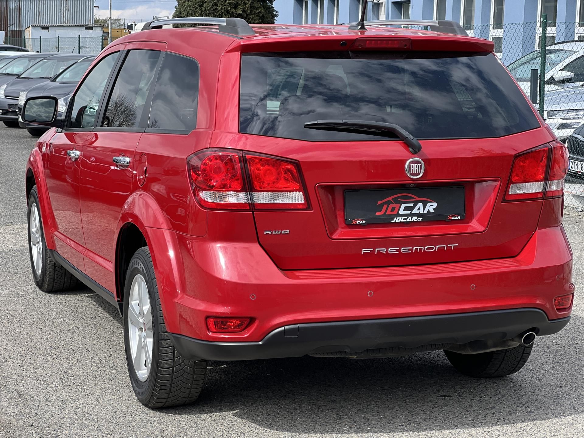 Fiat Freemont, 2.0MJT 4x4 AUTOMAT 7MÍST KŮŽE - fotka 5