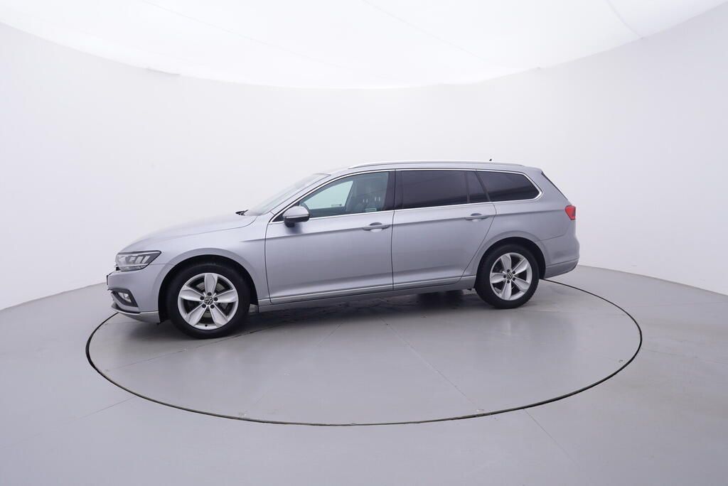 Volkswagen Passat Variant, Elegance 2.0 TDI 110 kW - fotka 2