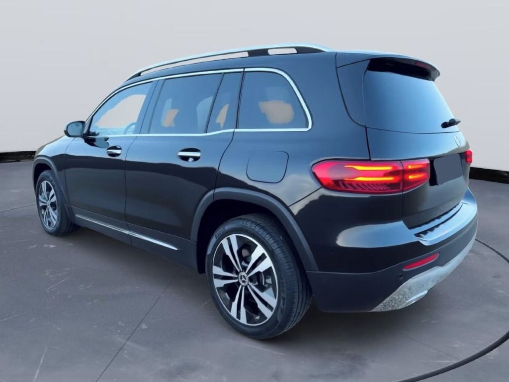 Mercedes-Benz GLB, 250 4Matic*Kůže*MBUX*Navi* - fotka 2