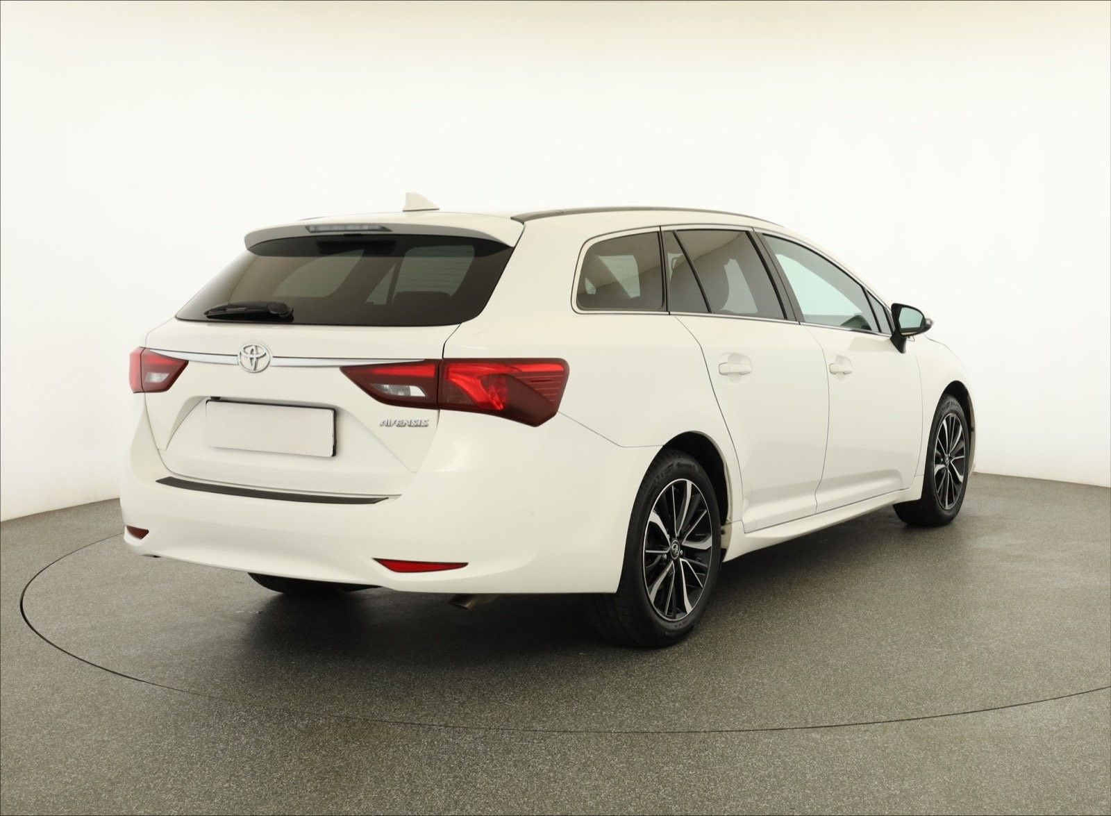 Toyota Avensis, 2.0 D-4D, Automatická klima - fotka 5