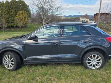 VW t-roc 2TDi 110kW 5/2021,DSG