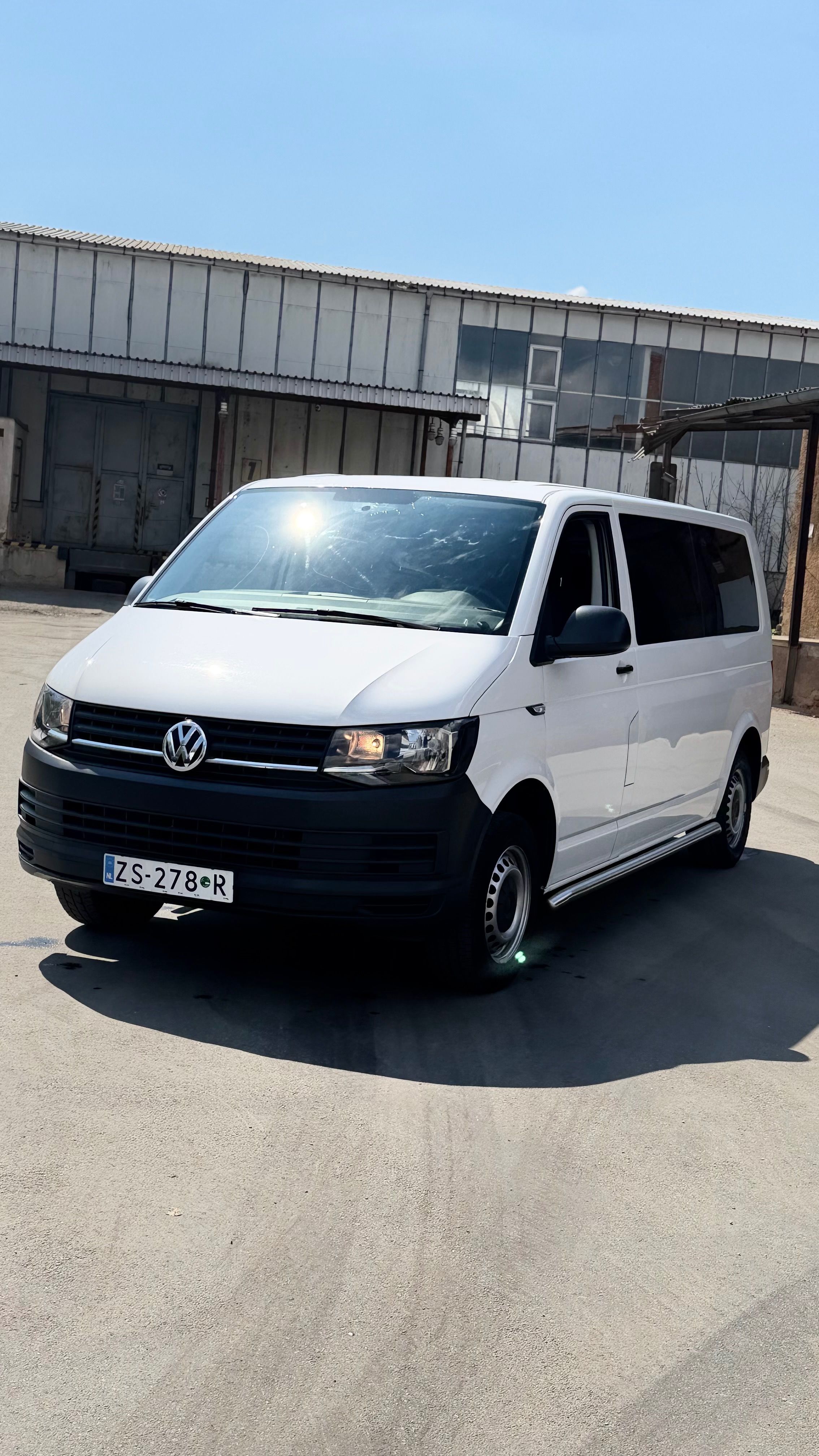 Volkswagen Transporter, 2.0TDI DSG  110KW 9 míst Long - fotka 3