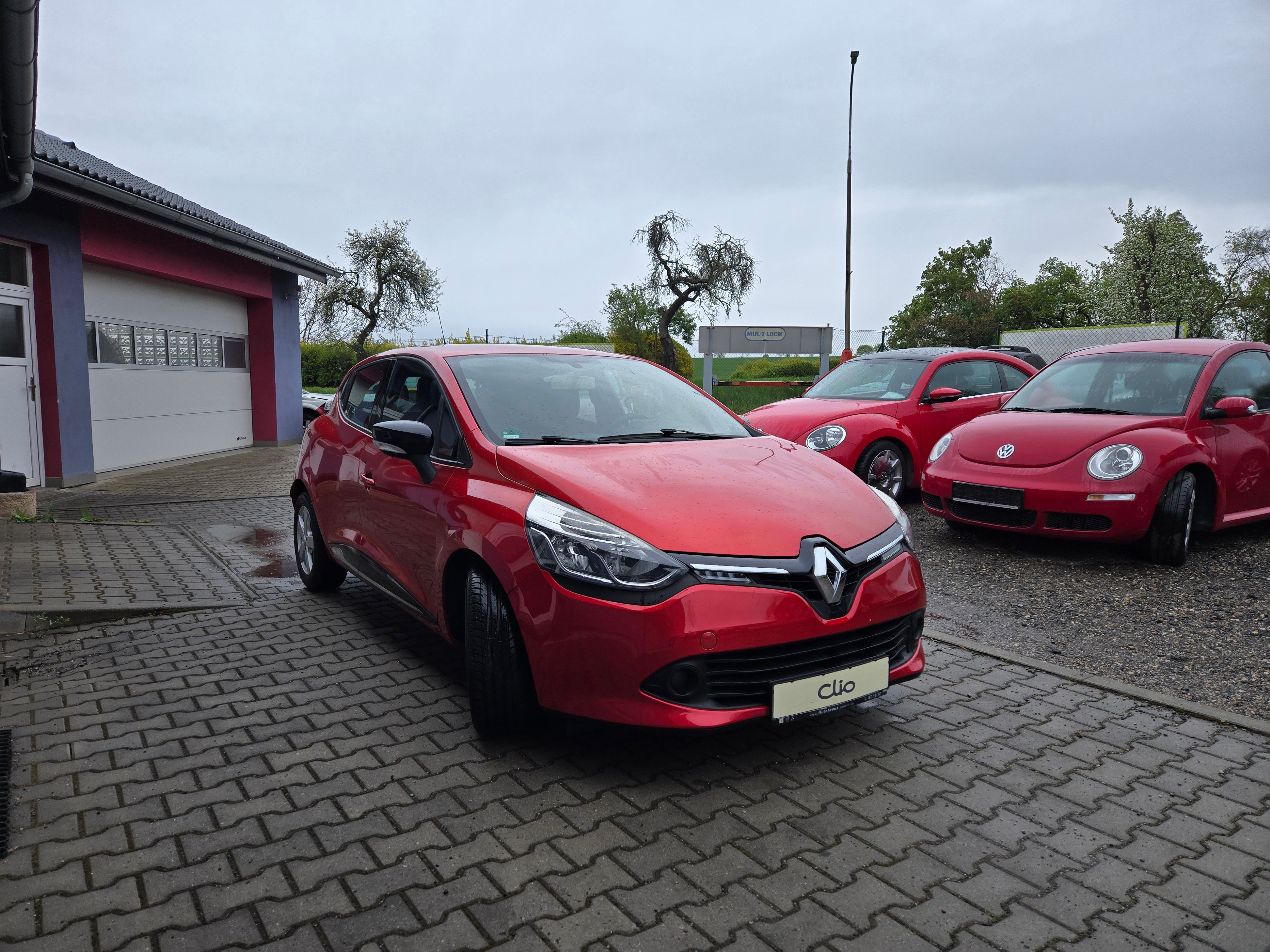 Renault Clio, 1,2 16V+sada zimních kol - fotka 2