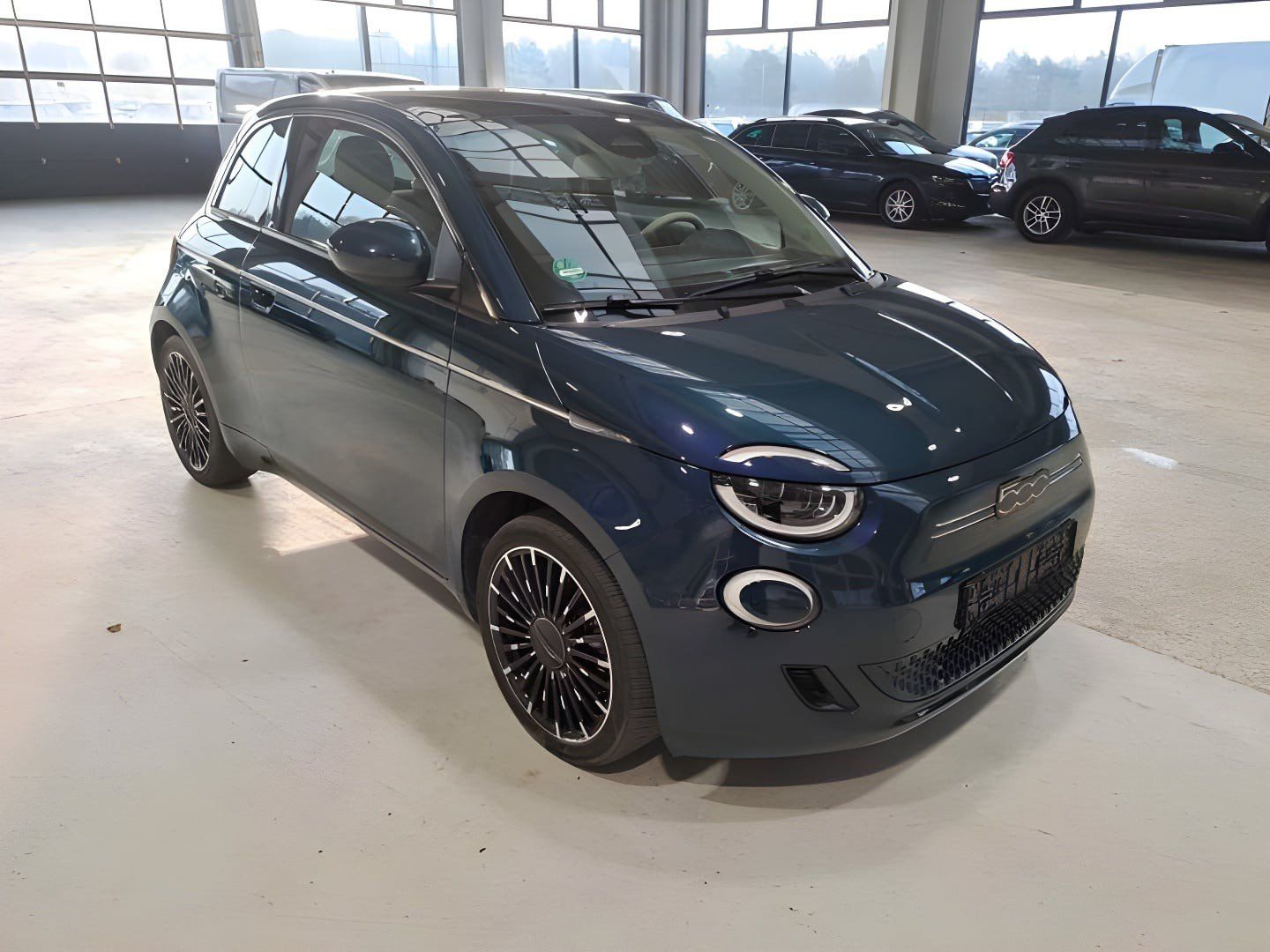 Fiat 500E, La Prima by Bocelli 118 HP - fotka 2