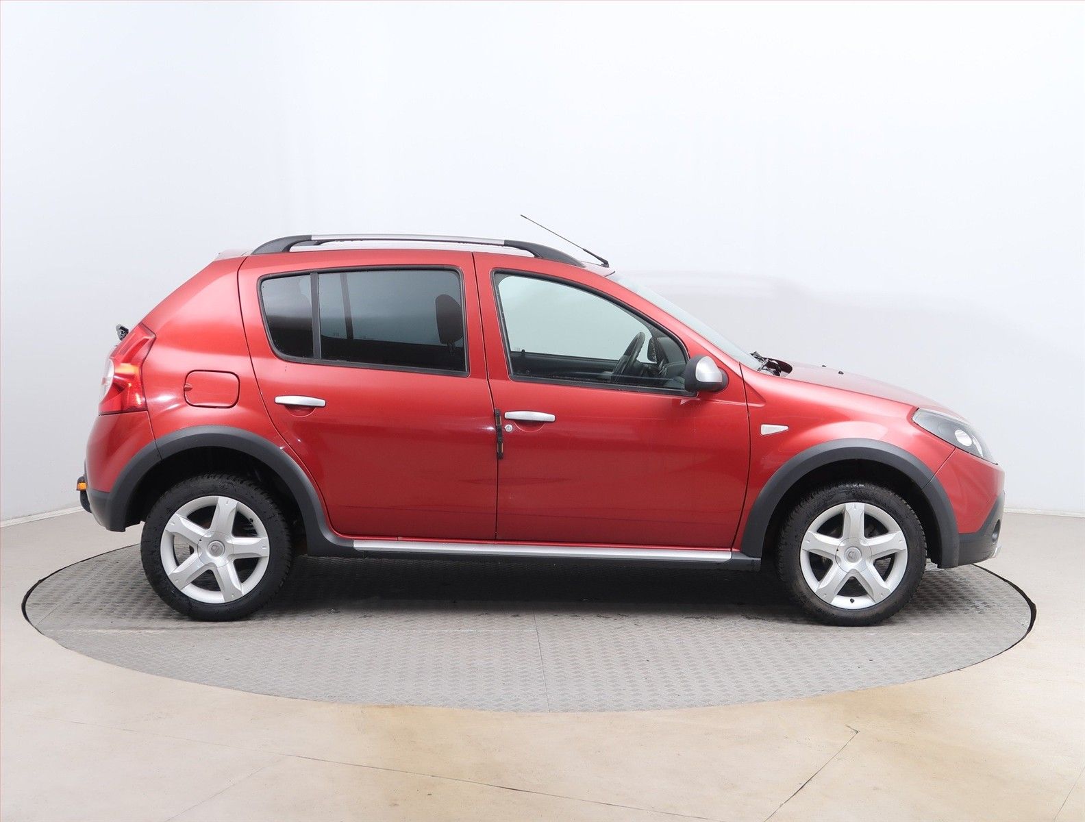 Dacia Sandero, 1.5 dCi, Stepway, Klima - fotka 6