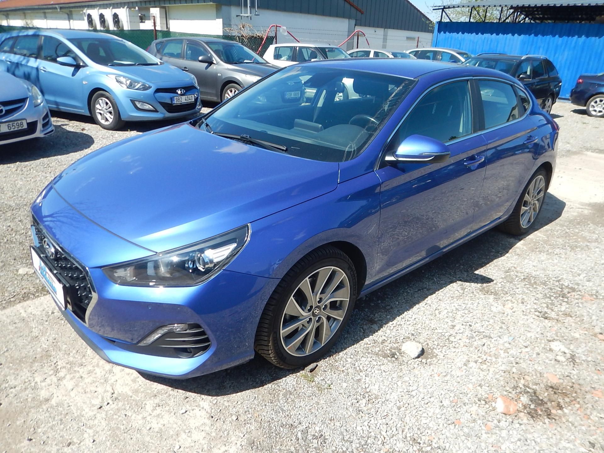 Hyundai i30, 1.4T GDI Fastback, ČR, 1. MAJ. - fotka 2