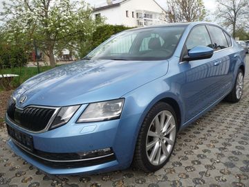 1.0 i DSG Style Plus 99 000km