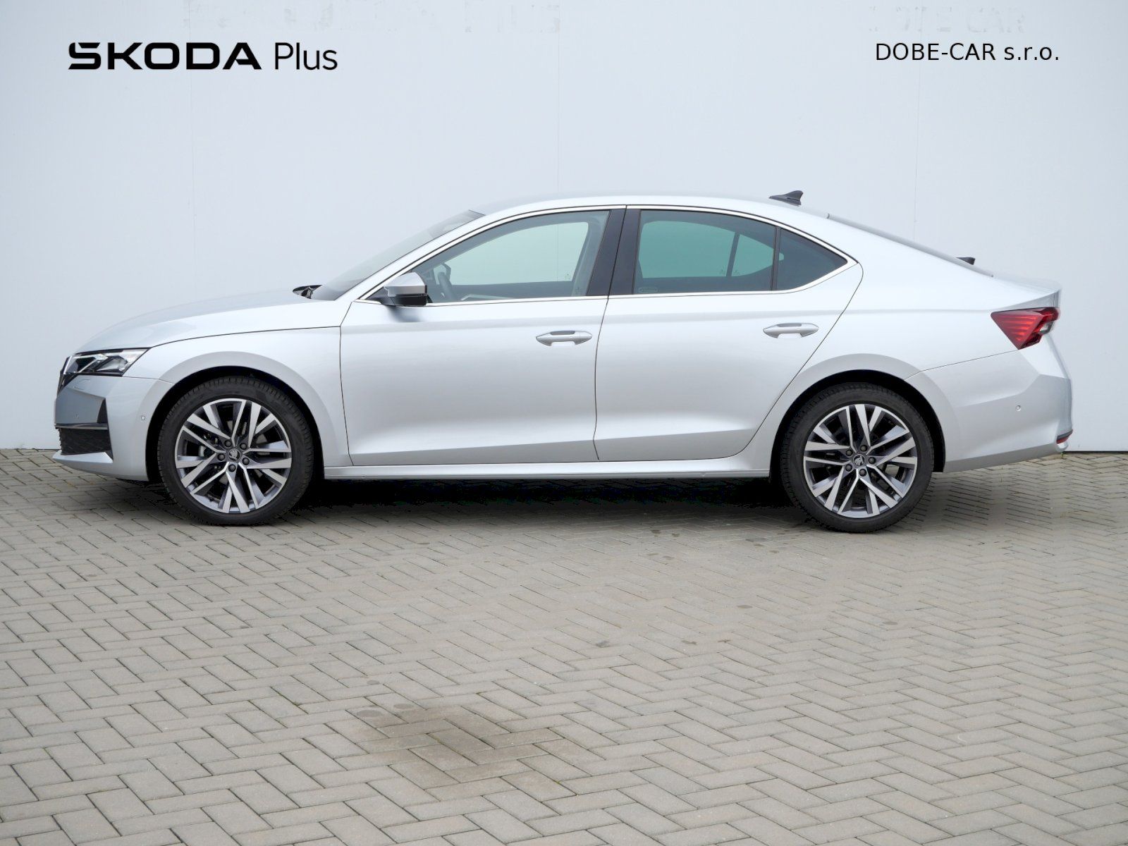 Škoda Octavia, Exclusive Selection DSG 2.0TDI - fotka 3