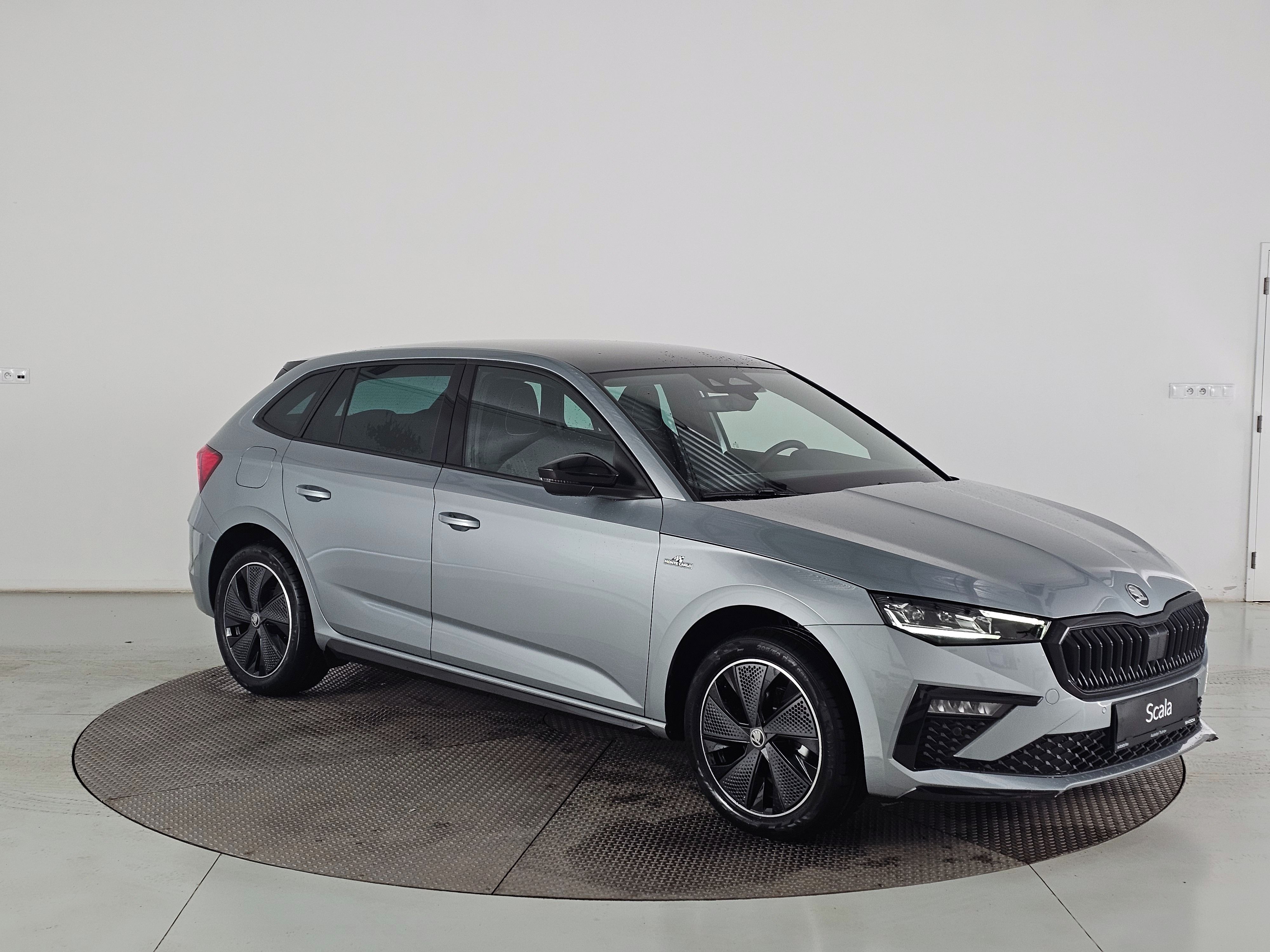 Škoda Scala, Monte Carlo 1.0TSI 85kW man. - fotka 3