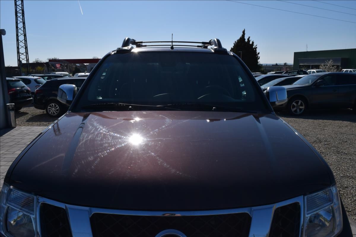 Nissan Navara, 3,0 dCi V6 170KW TAŽNÉ 4X4 ALU - fotka 3