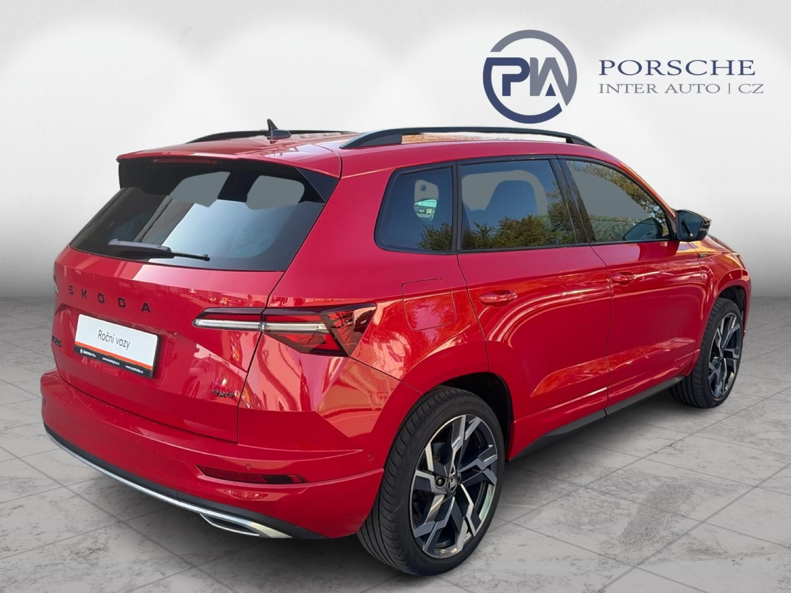 Škoda Karoq, 2.0TSi DSG 4x4 Sportline - fotka 2