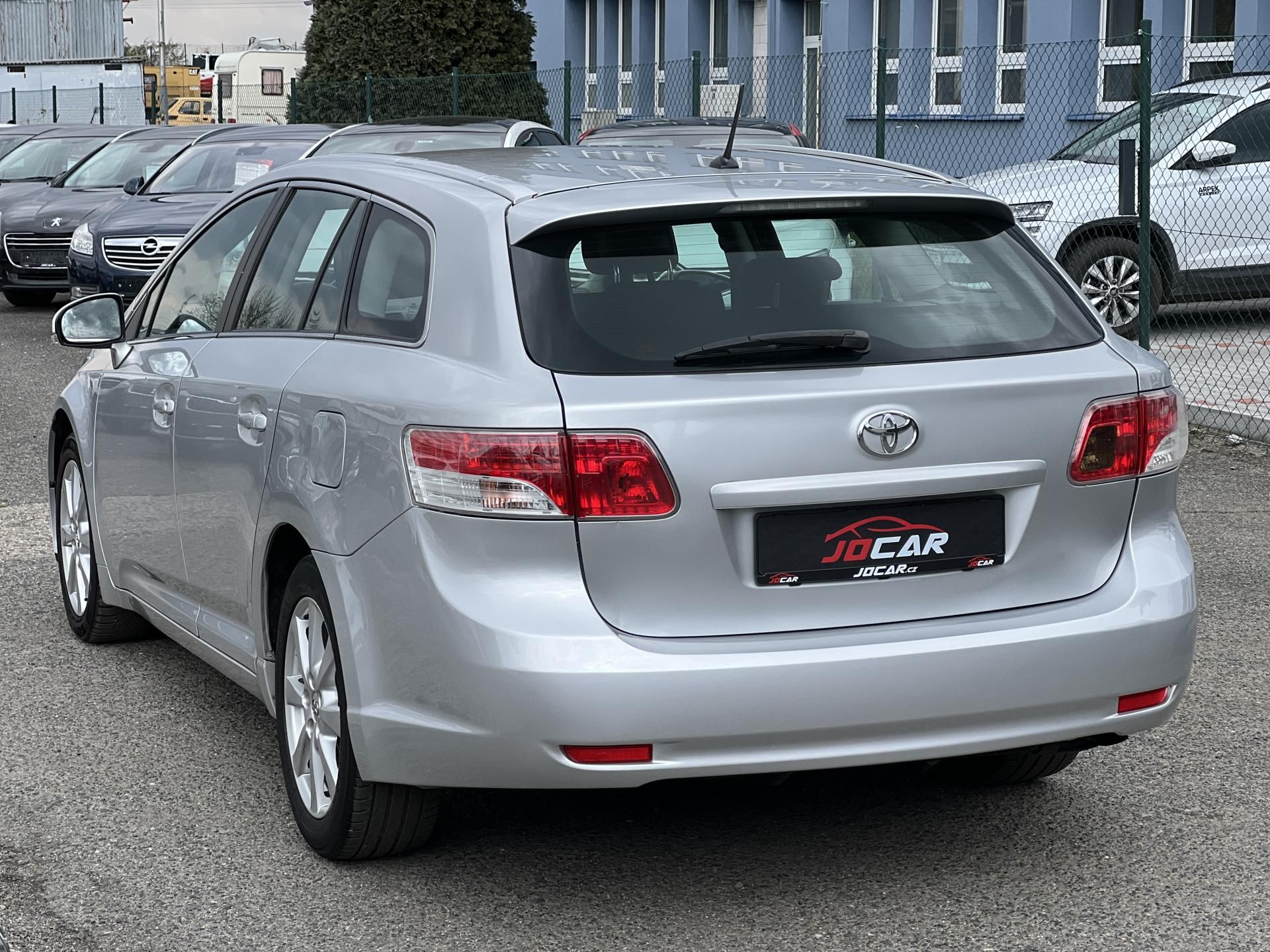 Toyota Avensis, SOL 1.8 Valvematic NAVI KLIMA - fotka 5