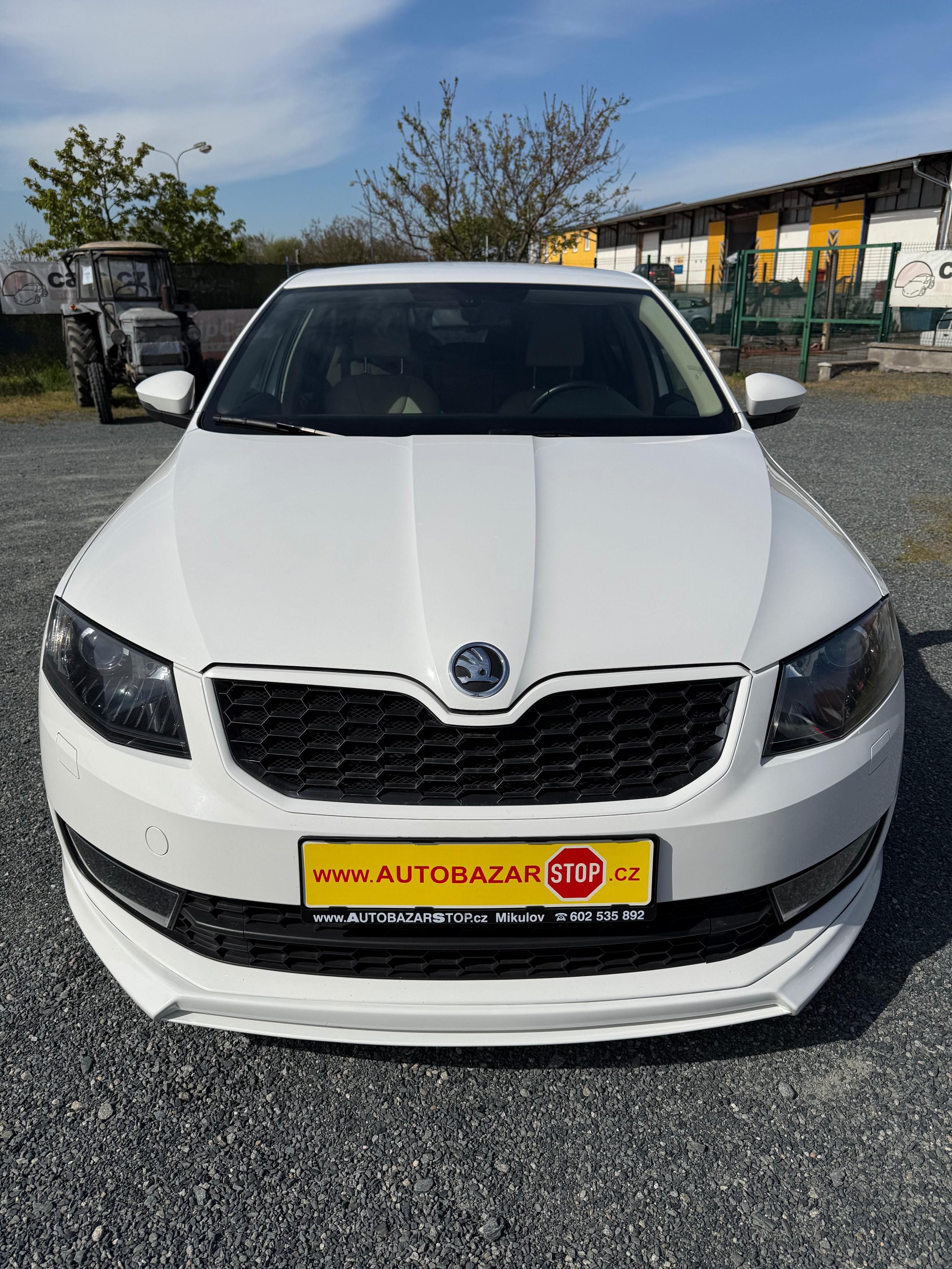 Škoda Octavia, 1.8 TSI 132 kW SPORTLINE CZ - fotka 2