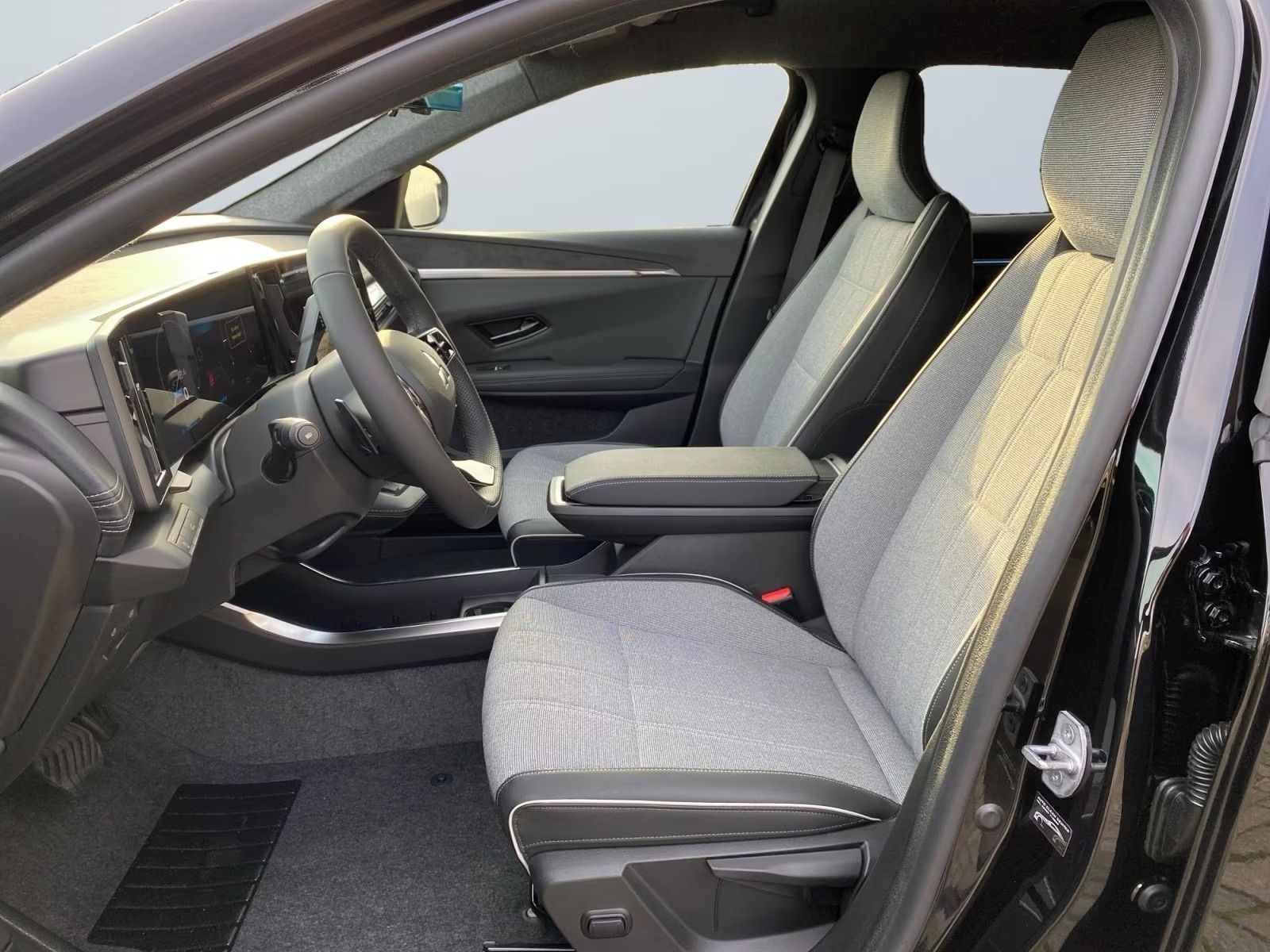 Mitsubishi Eclipse Cross, ECLIPSE CROSS EV Diamant Top 8 - fotka 6