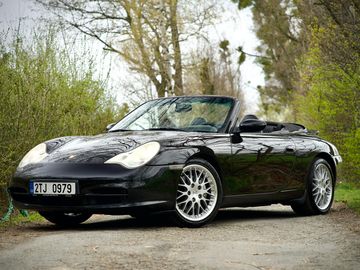 CARRERA 4 Cabrio (NOVÝ MOTOR)
