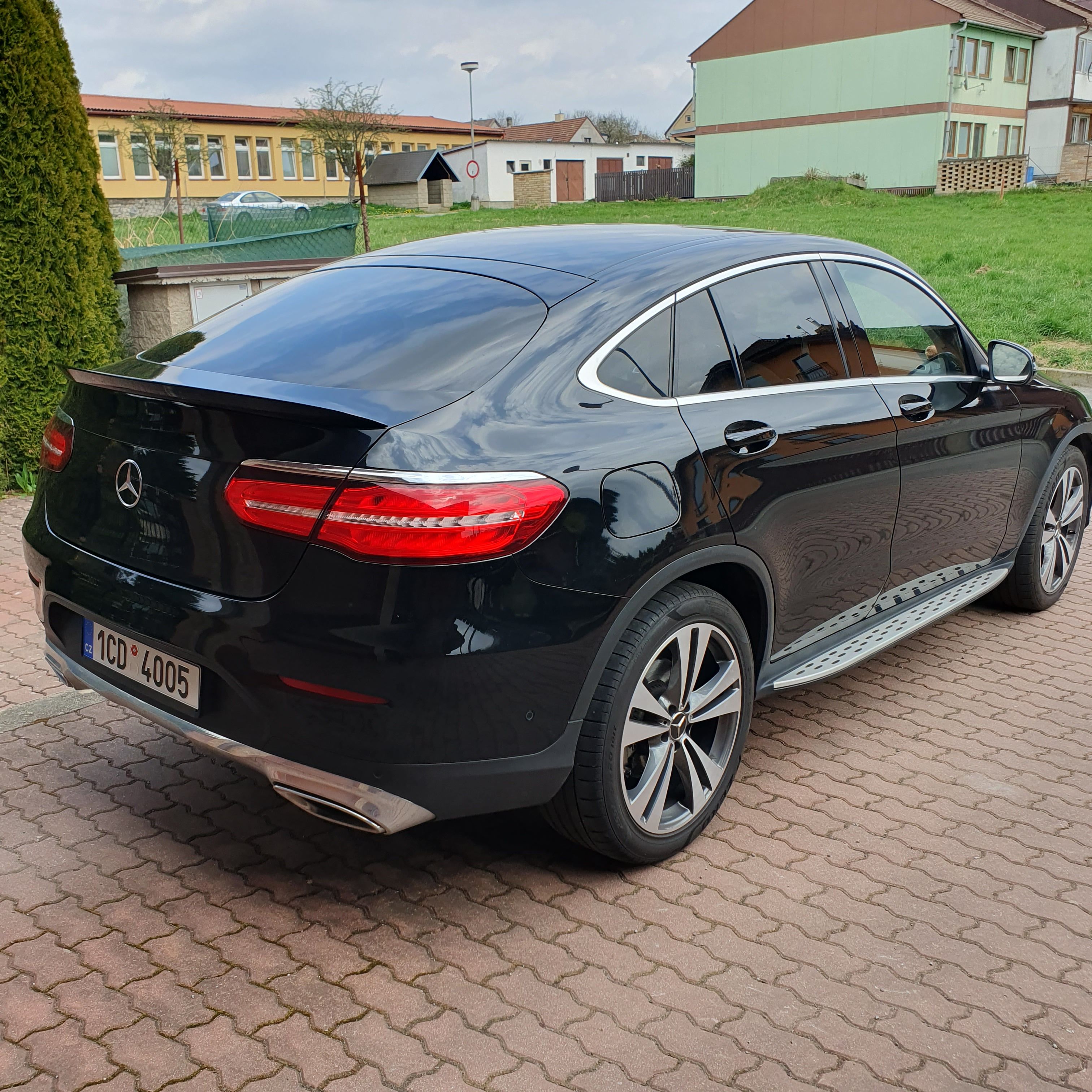 Mercedes-Benz GLC, MERCEDES 220D 4MATIC - fotka 3