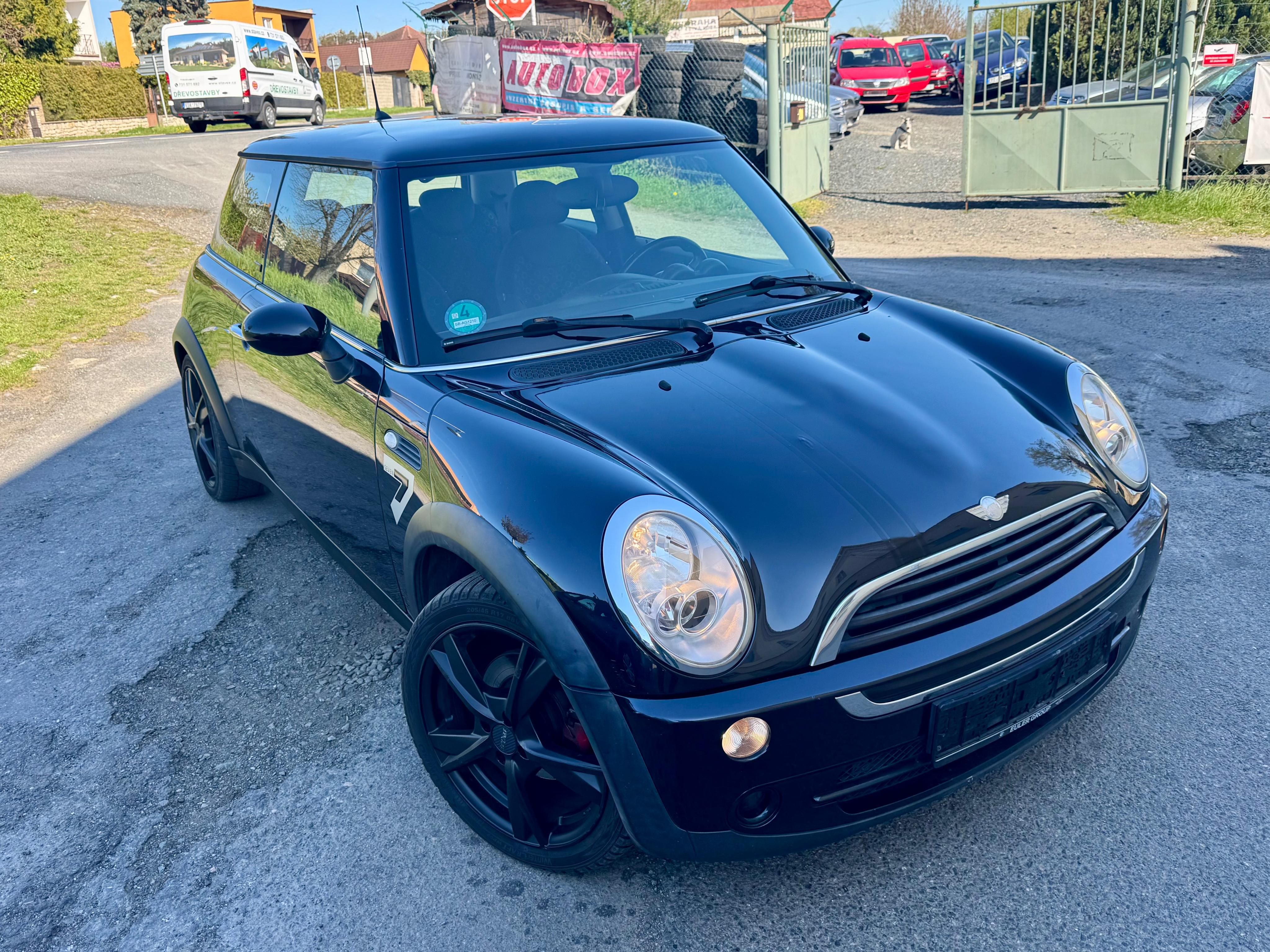 Mini One, Seven edition  1.6i 66kW.Navi - fotka 2