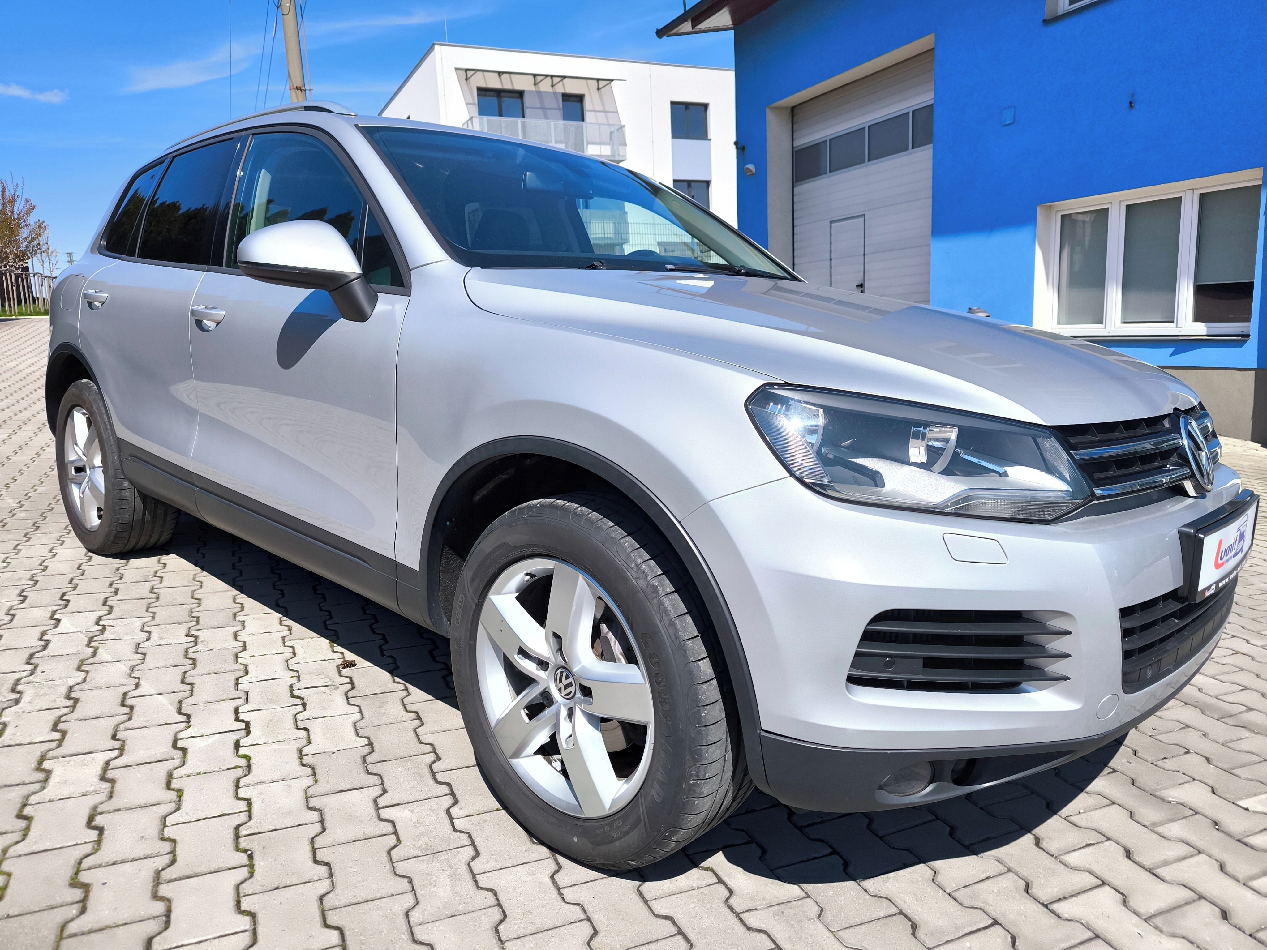 Volkswagen Touareg, 3.0 TDi - fotka 3