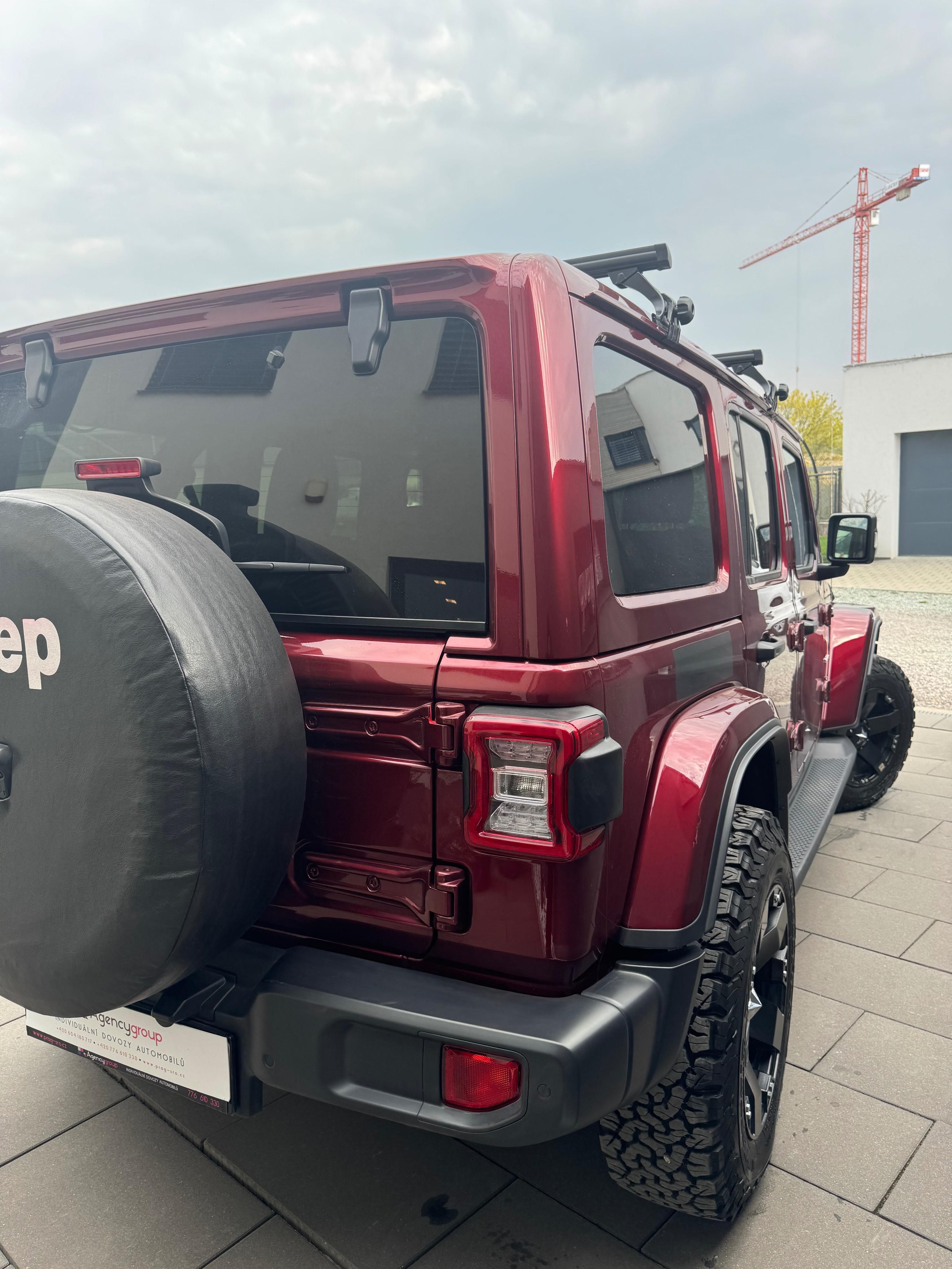 Jeep Wrangler, SAHARA TOP STAV - fotka 6