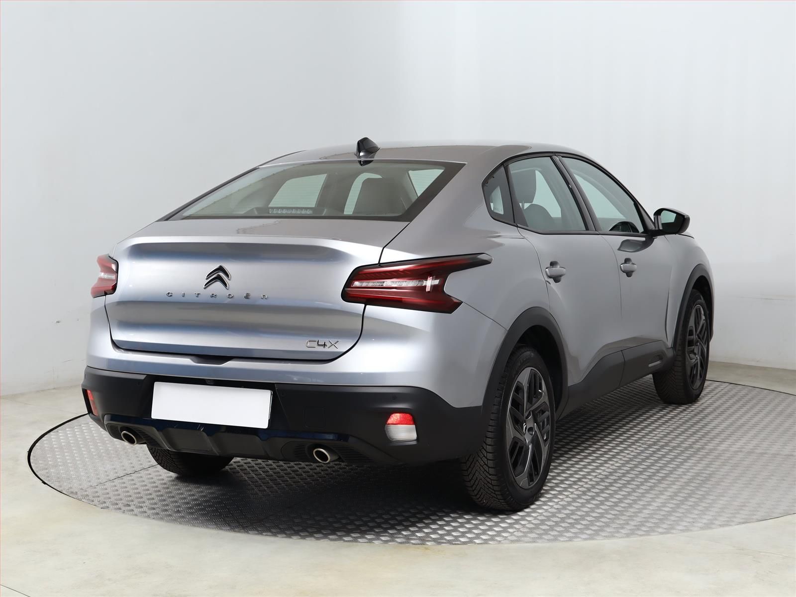 Citroën C4 X, 1.2 PureTech, Automat, ČR - fotka 5