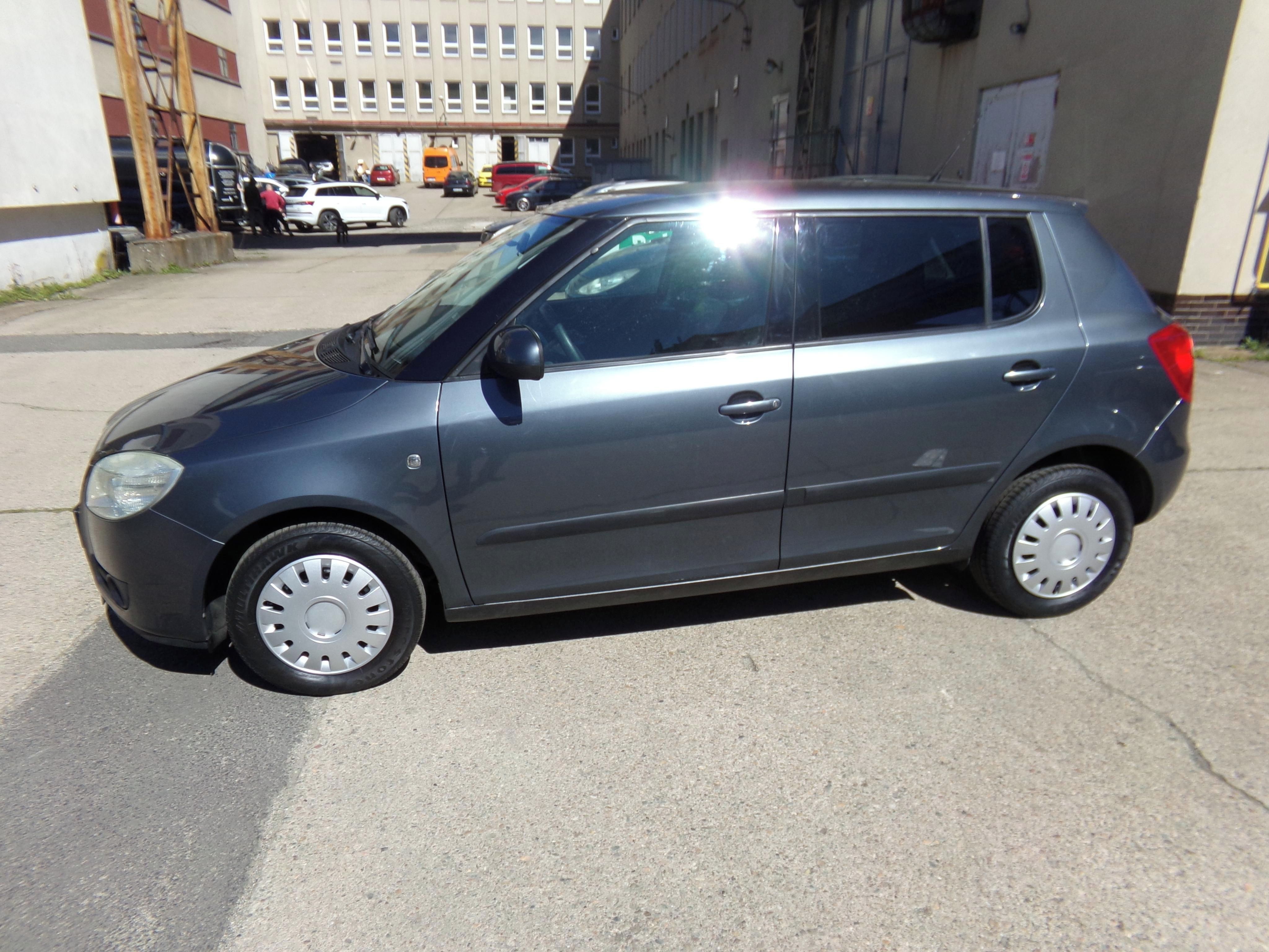 Škoda Fabia, 1.2 FAMILY - fotka 2