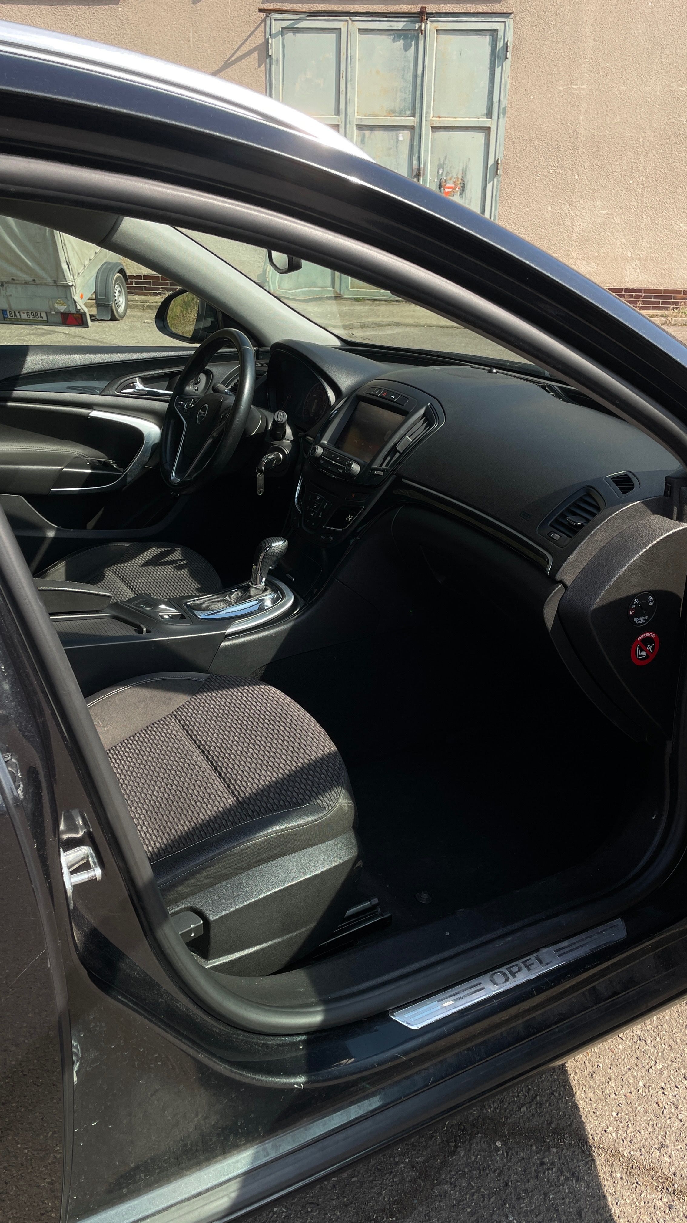 Opel Insignia, 2.0 CDTI Automat - fotka 6