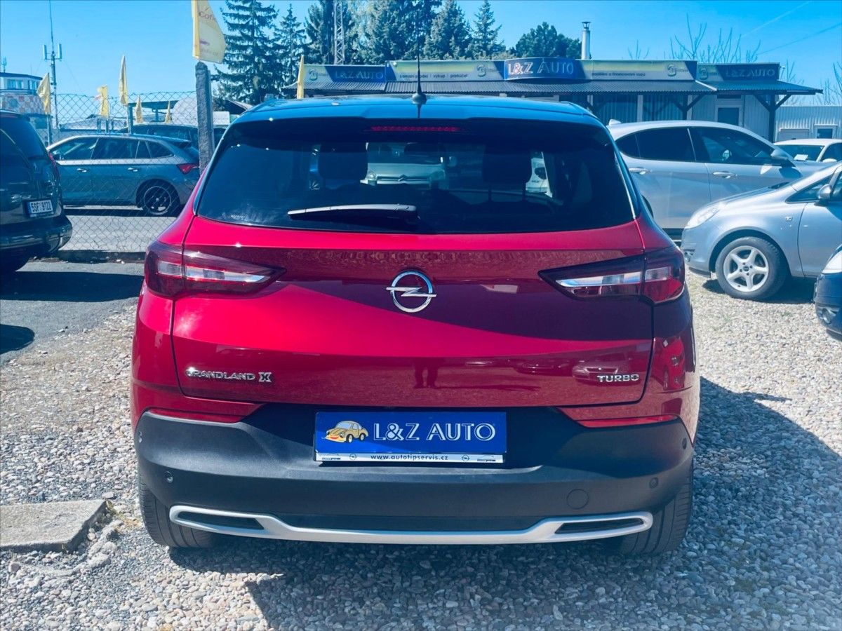 Opel Grandland X, 1,2 TURBO - fotka 5