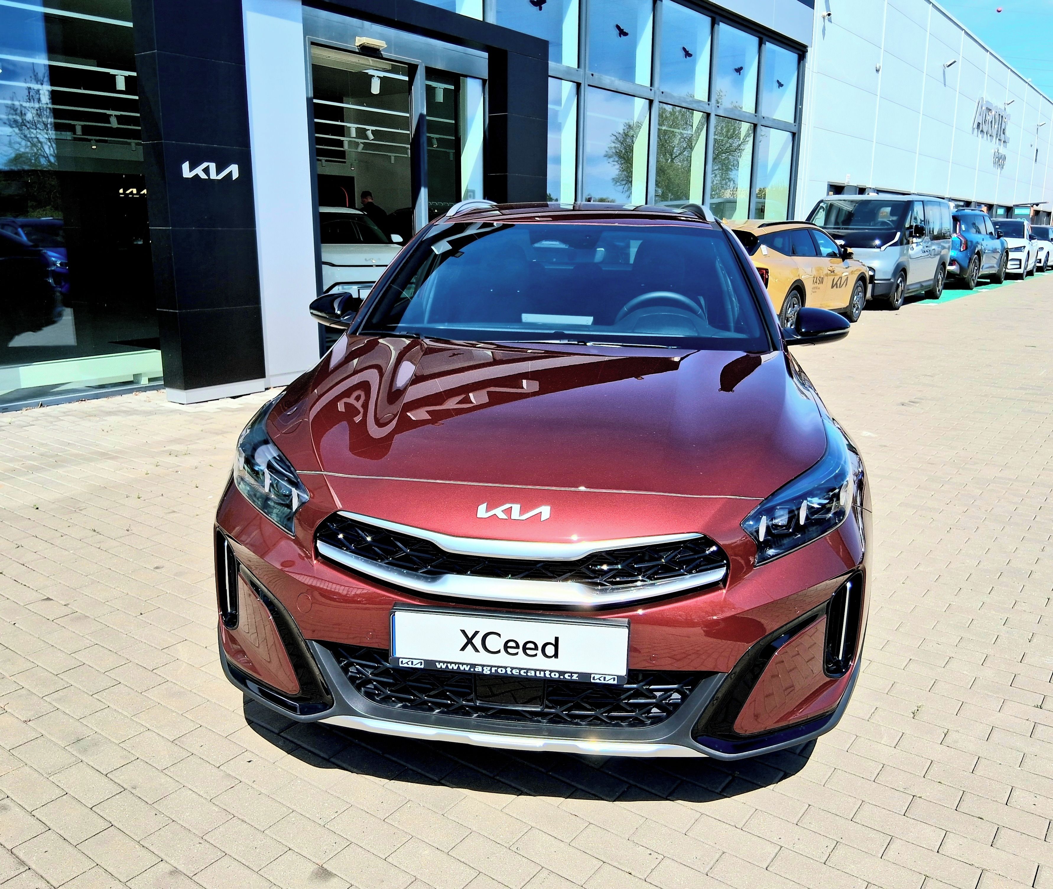 Kia XCee´d, 1,6 T-GDI GPF 7DCT STEEL EDITI - fotka 2