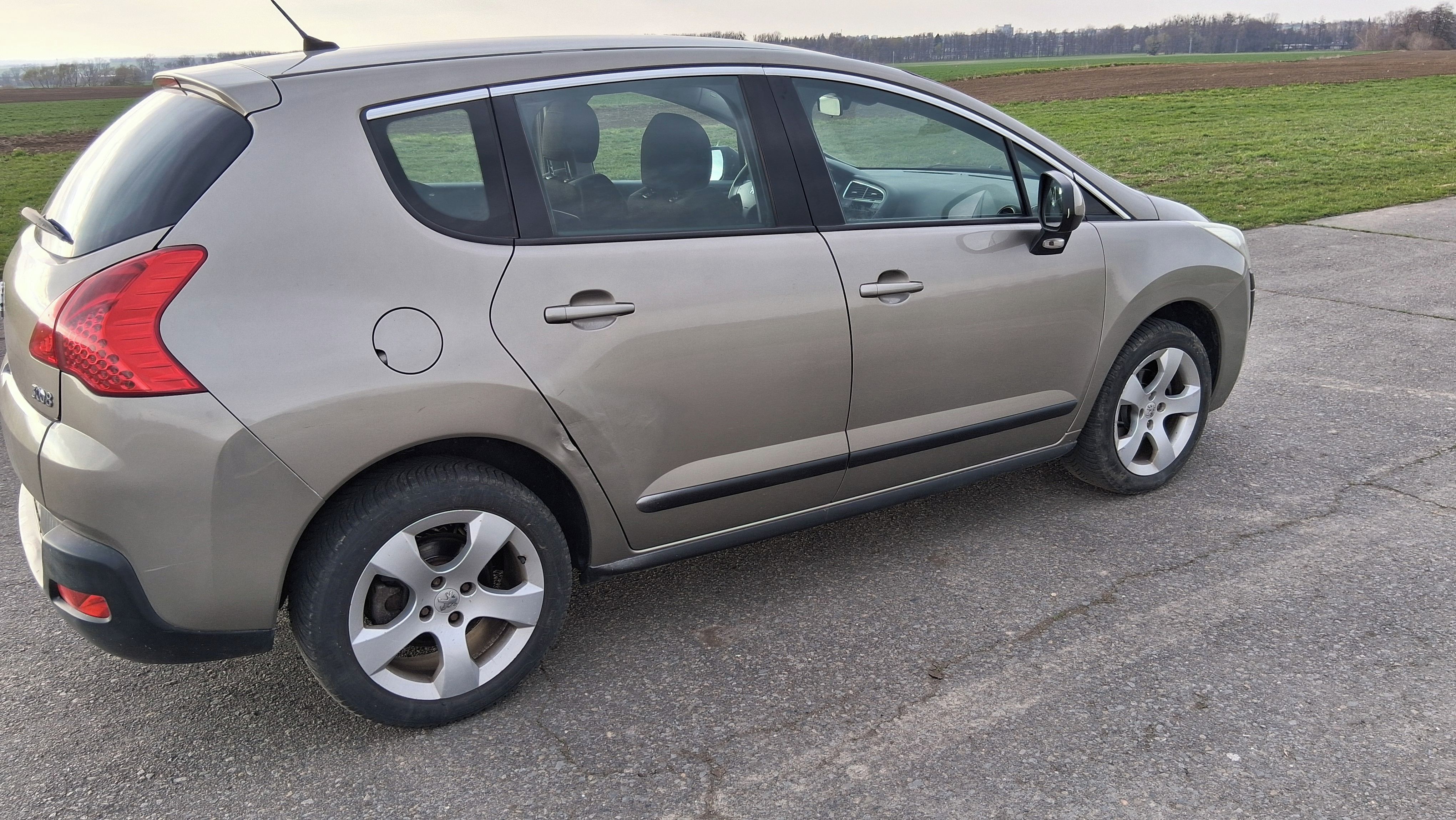 Peugeot 3008, 1.6HDI 82KW KLIMA ABS - fotka 4