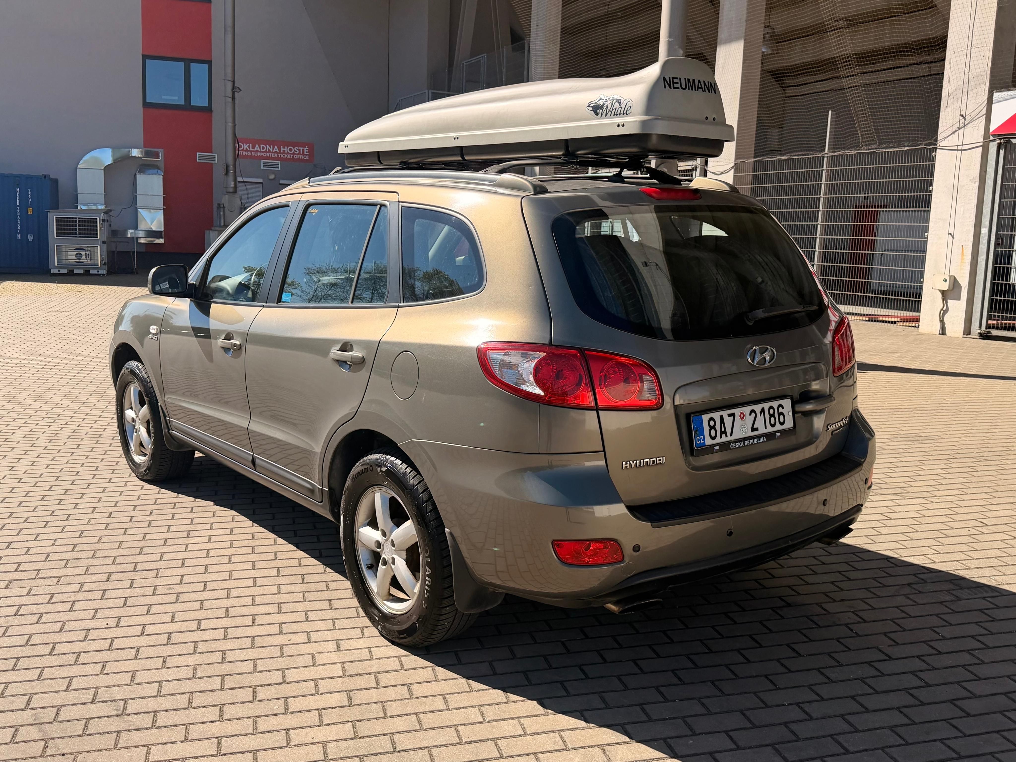 Hyundai Santa Fe, 1.majitel ČR původ 2.2 CRDI - fotka 3