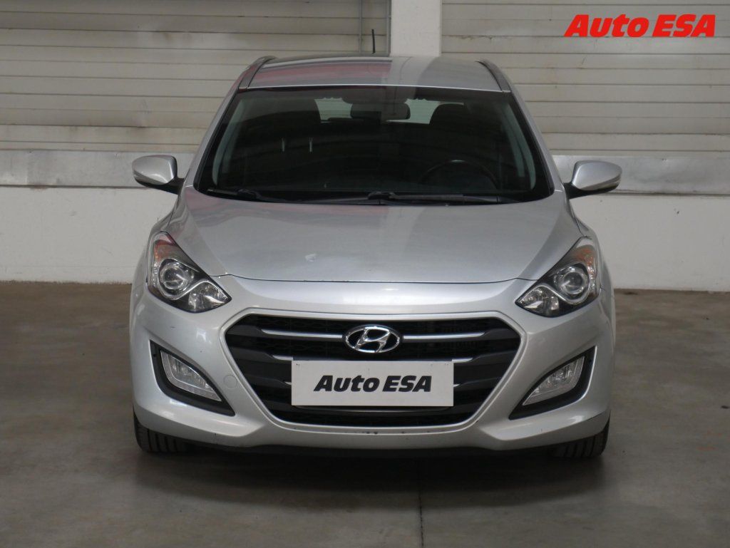Hyundai i30, 1.6. crdi - fotka 2