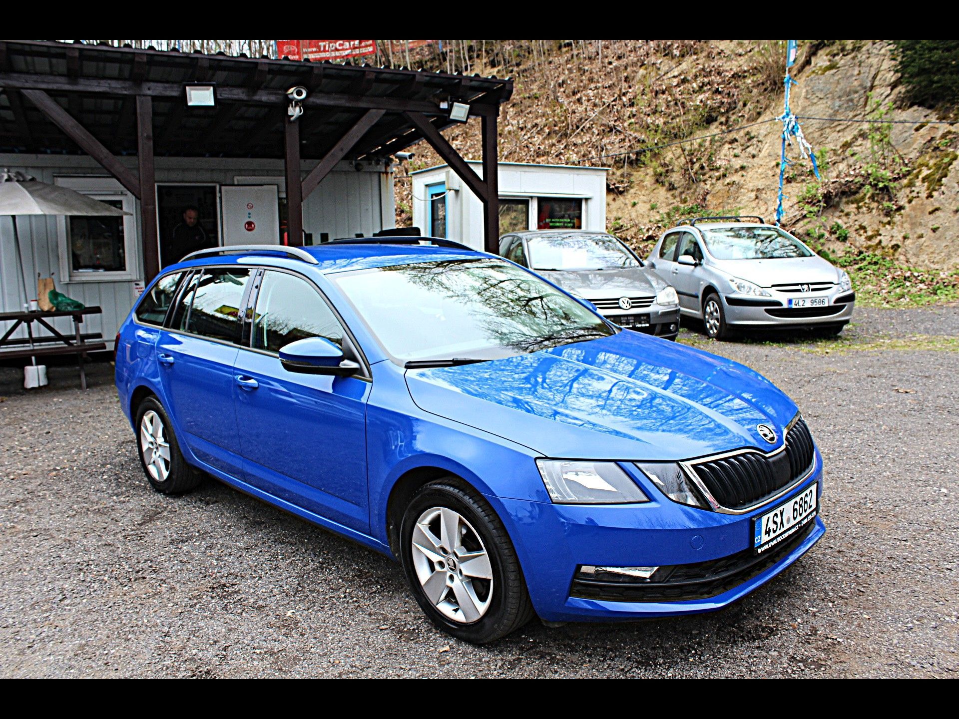 Škoda Octavia, Kombi III. FL 1.6 TDi 85 kW - fotka 4