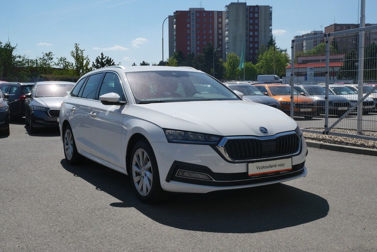 Škoda Octavia, 2.0 TDI 110kW Style Combi - fotka 4