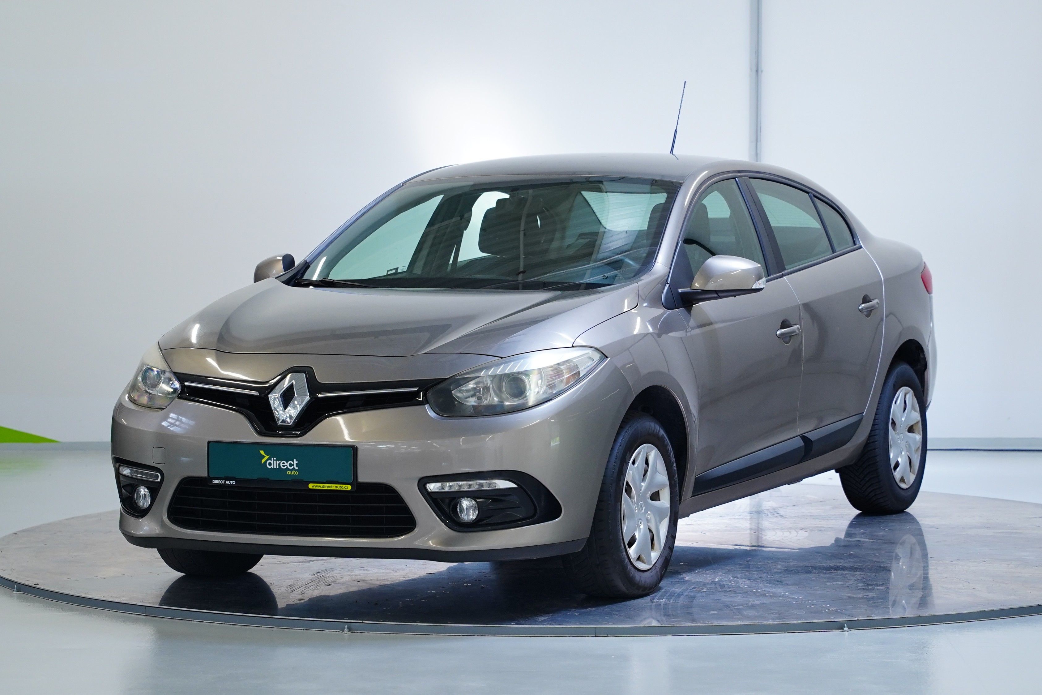 Renault Fluence, 1.6i 16V 82 kW
