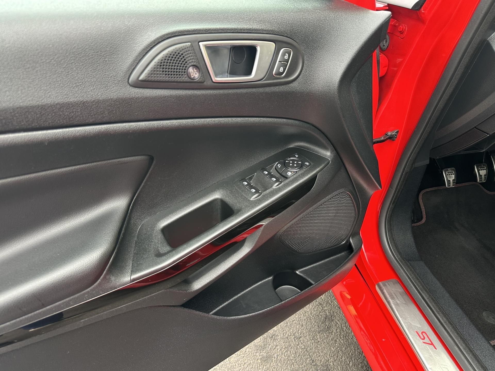 Ford Ecosport, ST Line - fotka 5