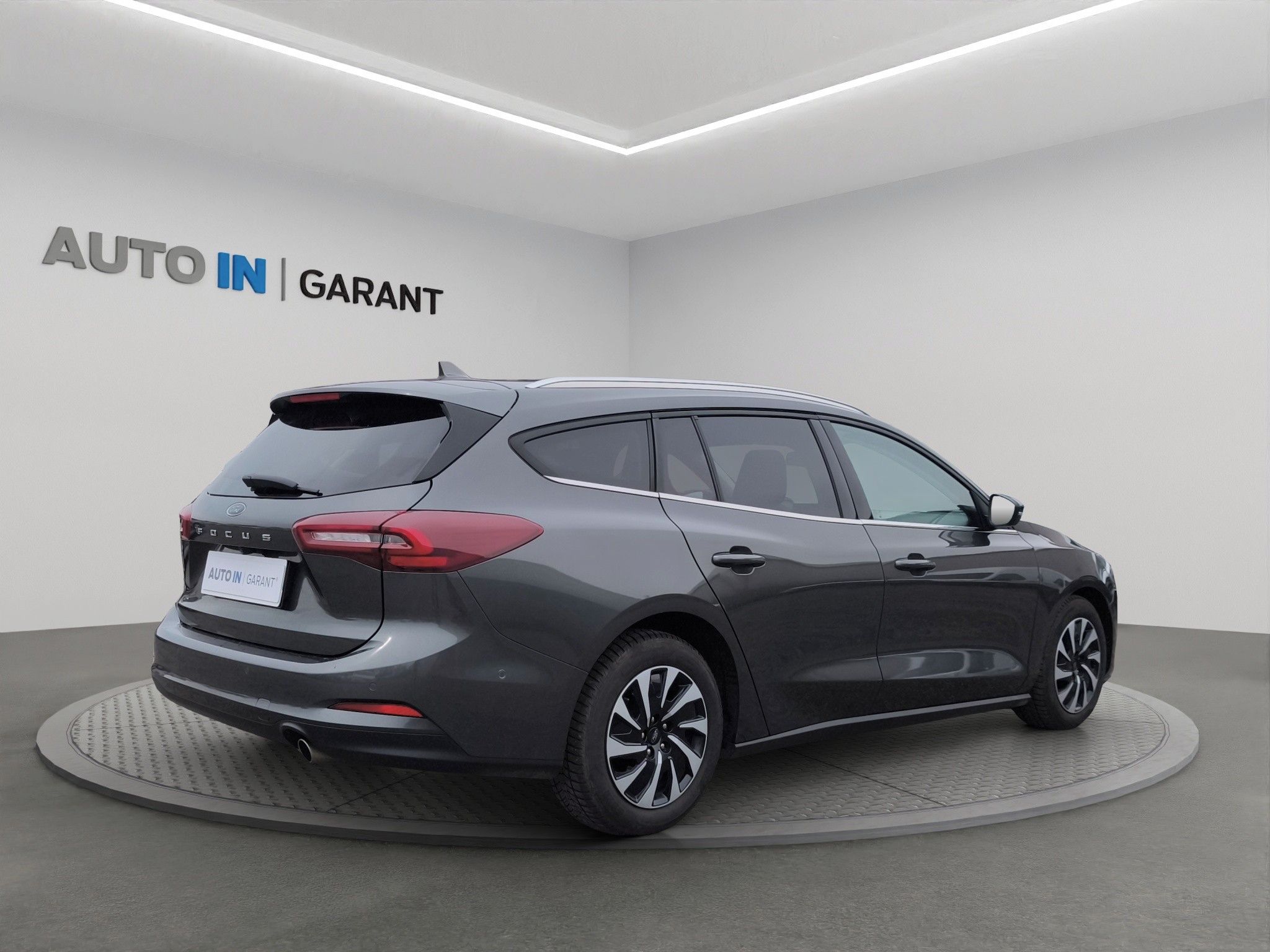 Ford Focus, Titanium 1.5 EcoBlue 88kW, ČR, - fotka 5