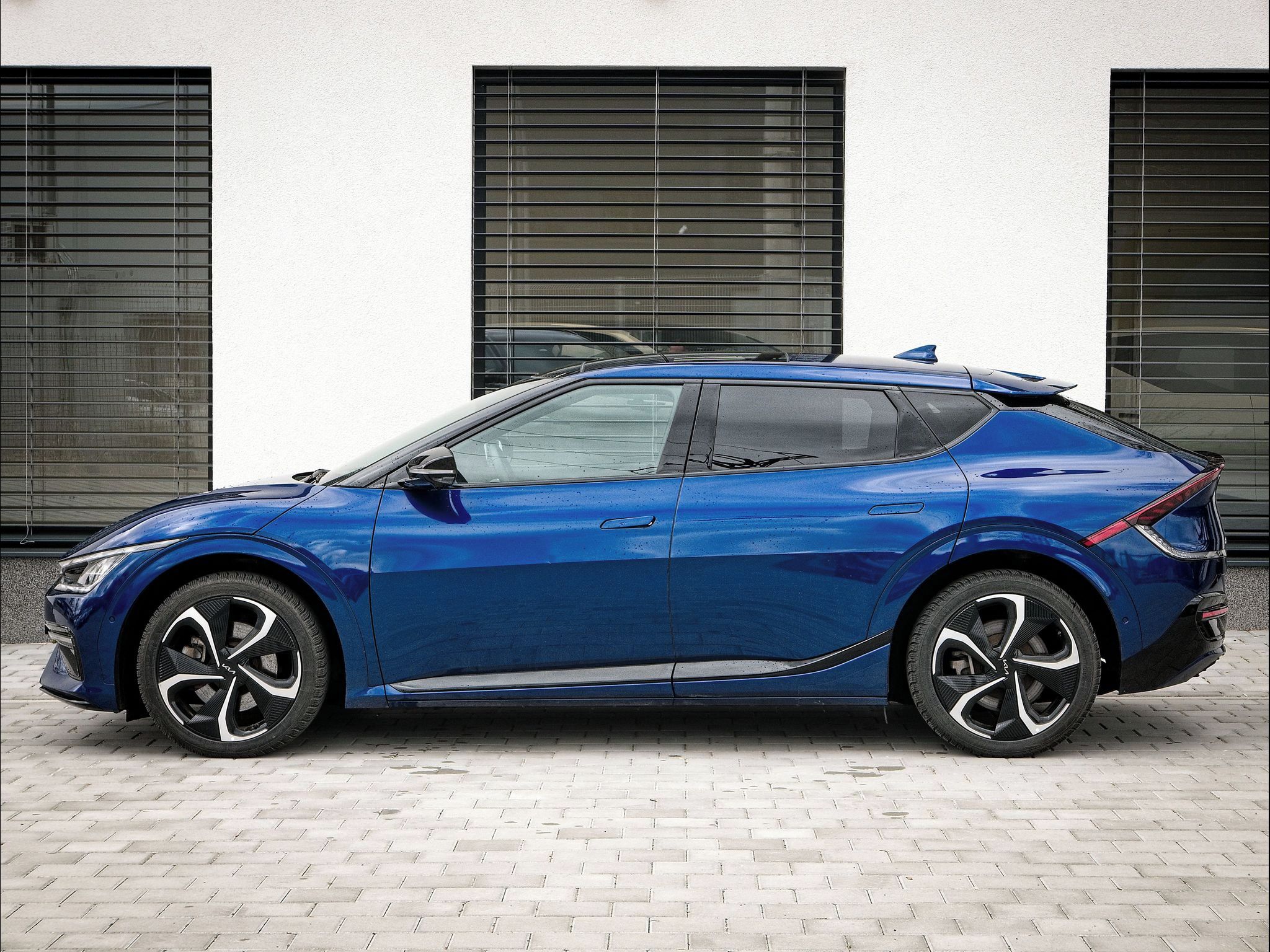 Kia EV6, GT Line - fotka 4